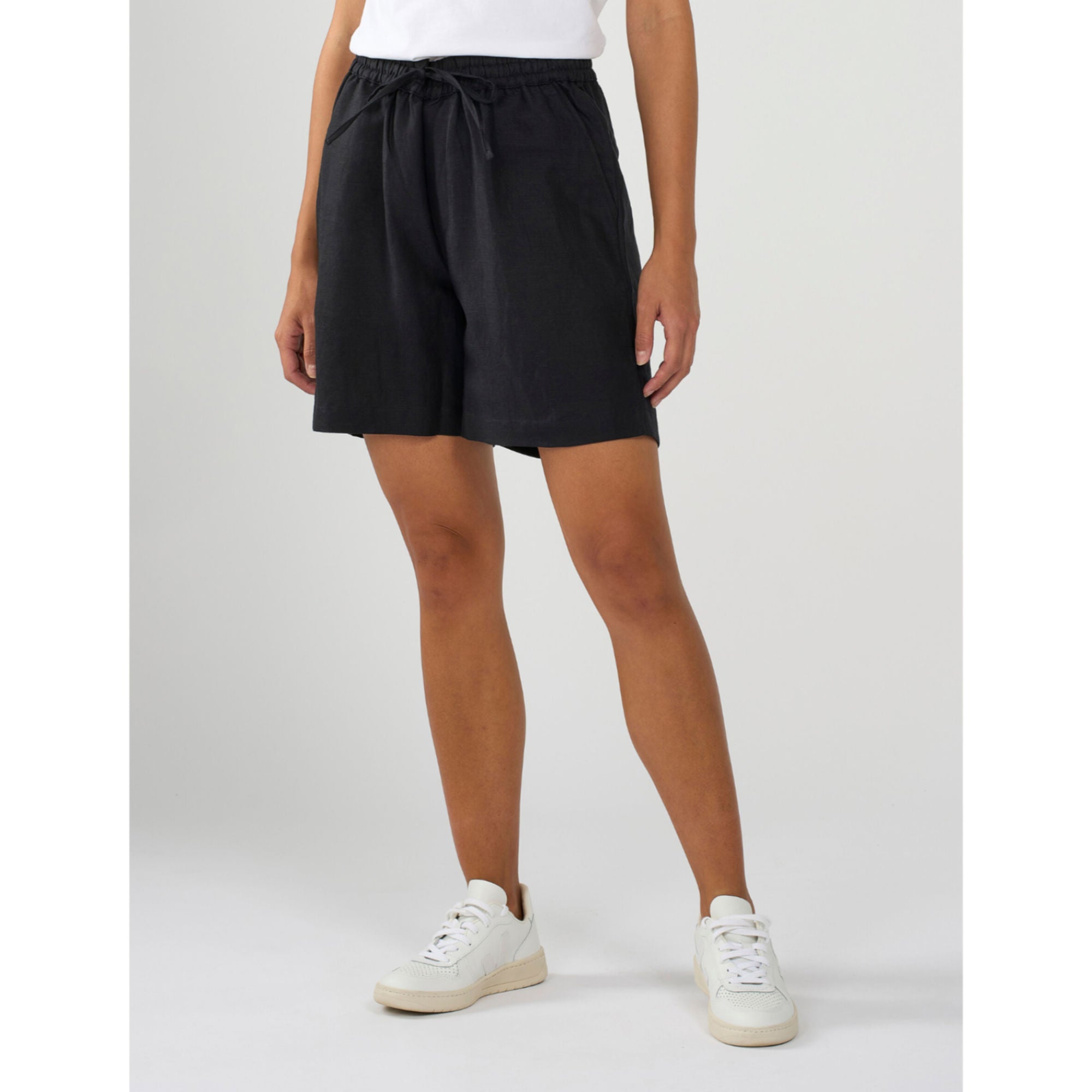 Shorts LINEN MIX aus Bio-Leinen und Tencel