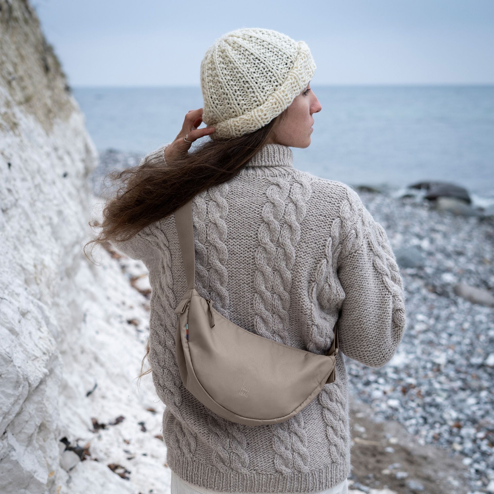 Tasche MOON BAG SMALL mit Ocean Impact Plastic