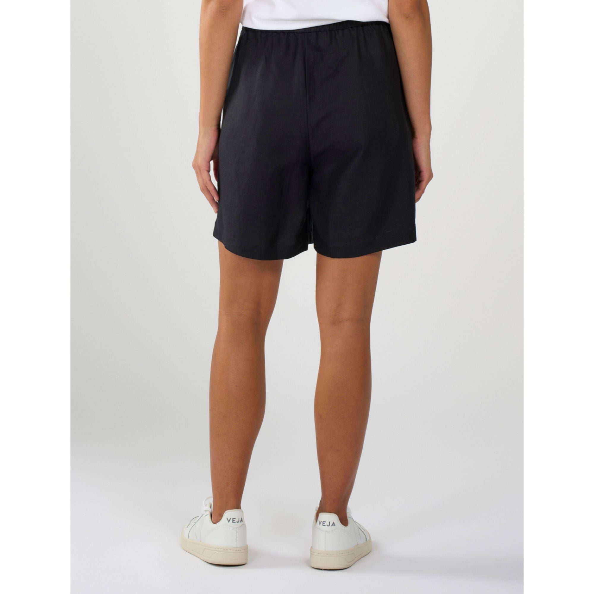 Shorts LINEN MIX aus Bio-Leinen und Tencel