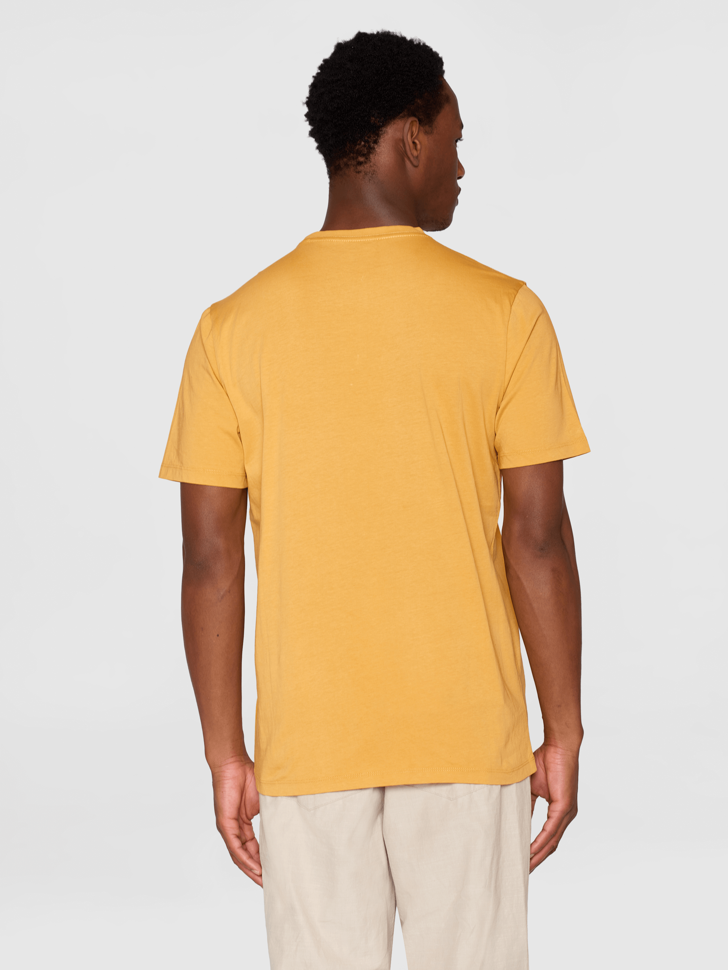 Basic T-Shirt aus Bio-Baumwolle