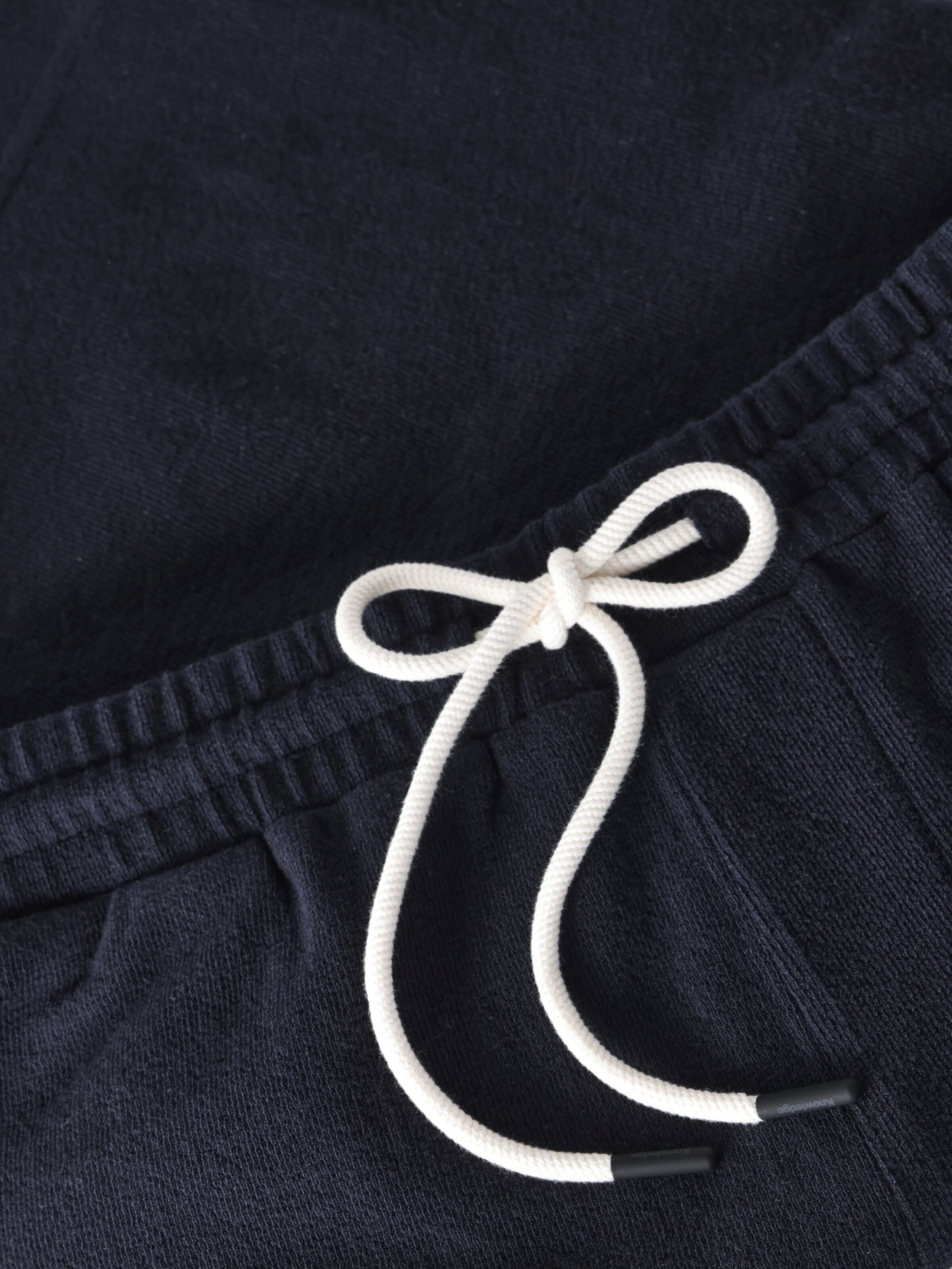 Lockere Bouclé-Shorts FIG aus Bio-Baumwolle