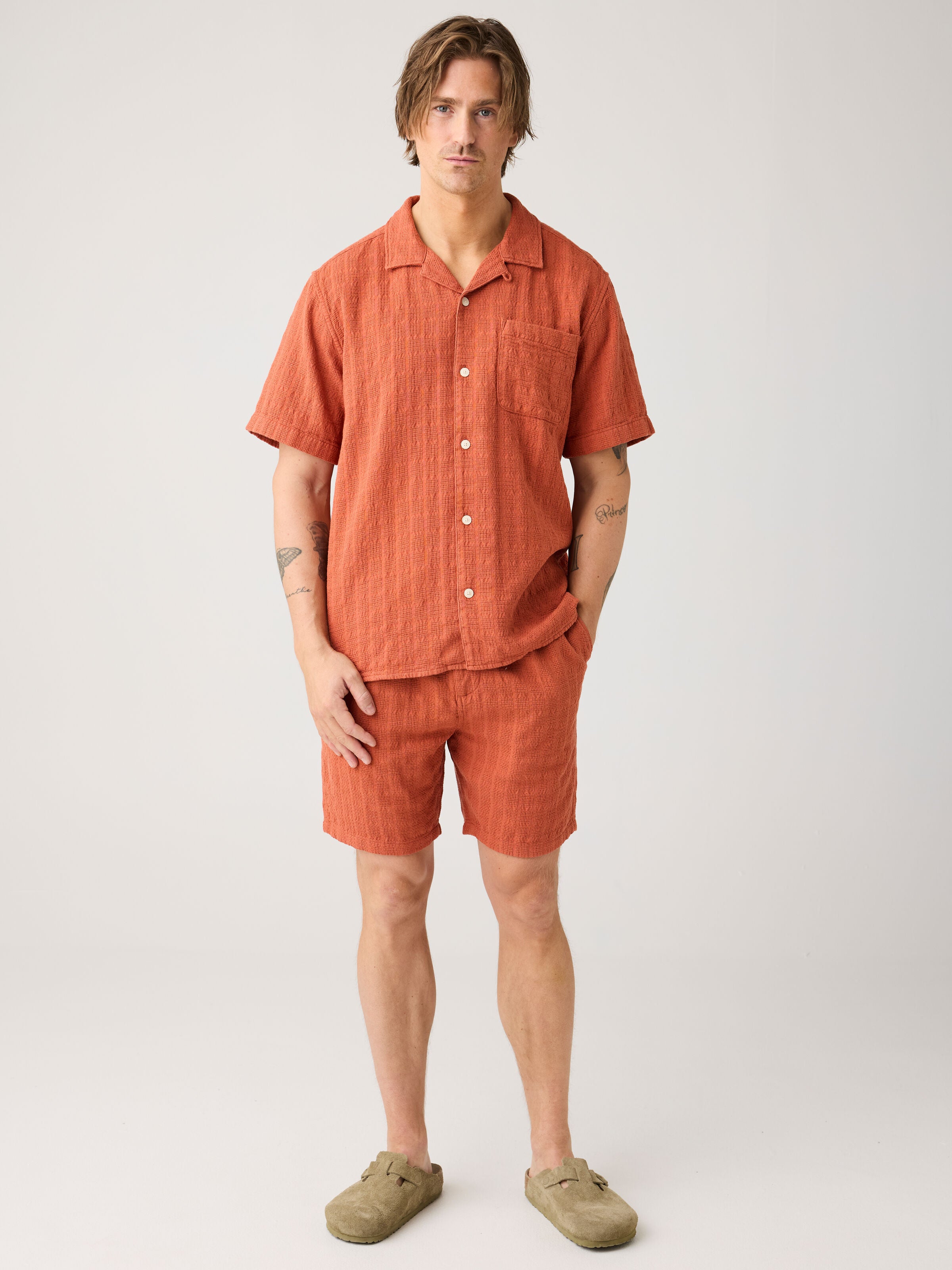 Lockere Shorts FIG mit Strucktur aus Bio-Baumwolle