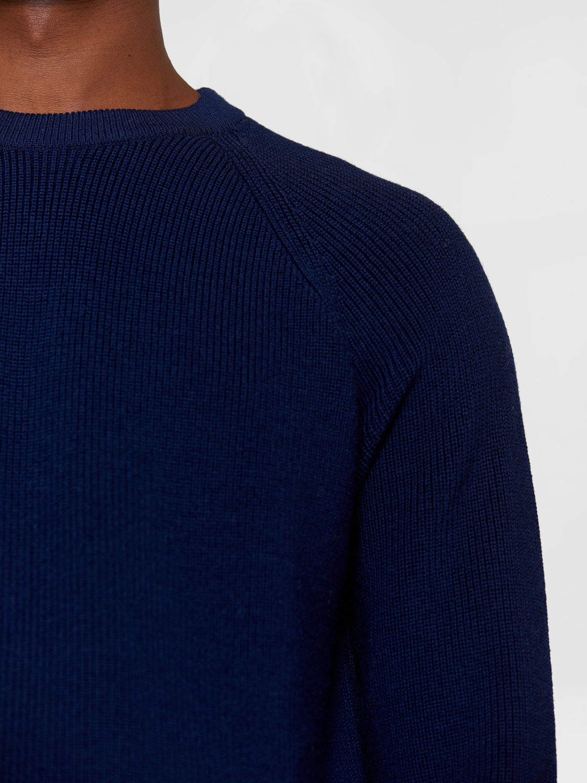 Rundhalsausschnitt-Pullover aus Bio-Merinowolle