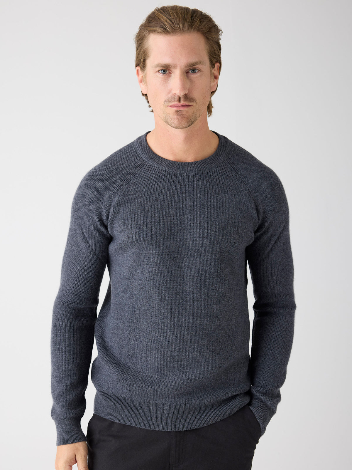 Rundhalsausschnitt-Pullover aus Bio-Merinowolle