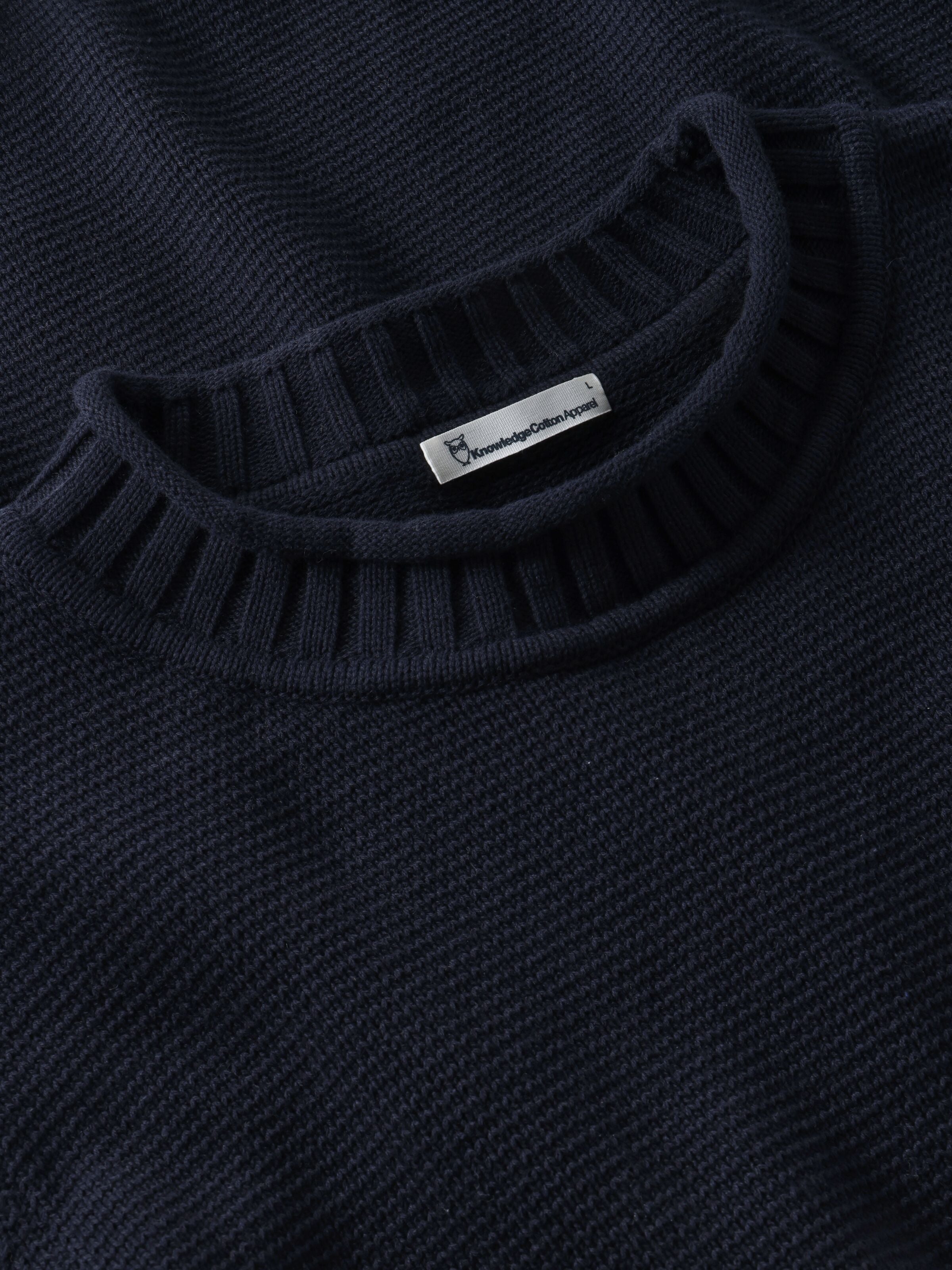 Leichter Pullover mit Rundhalsausschnitt aus Bio-Baumwolle
