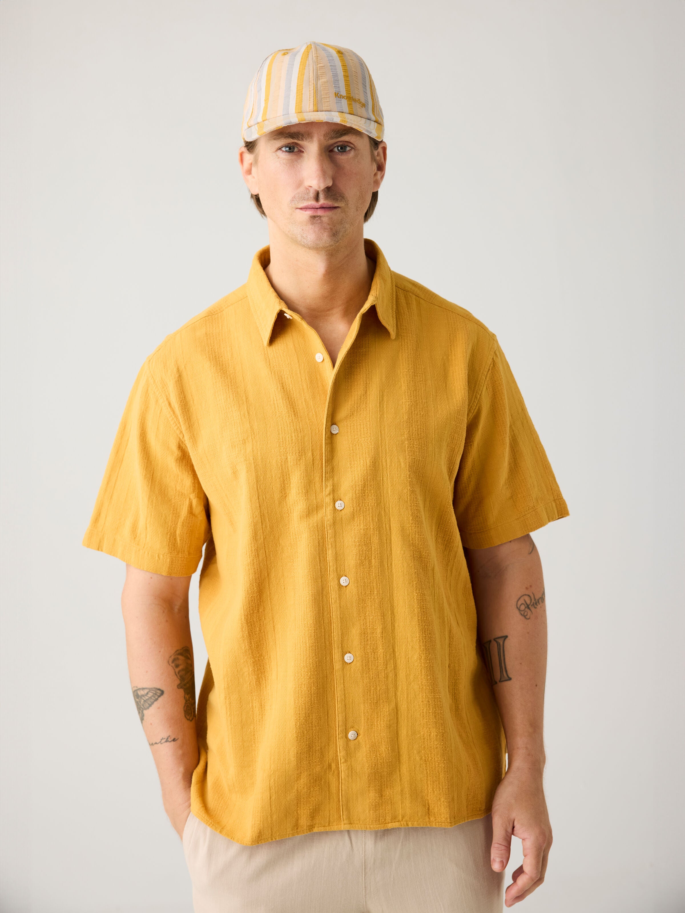 Lockeres Kurzarmshirt mit Struktur aus Bio-Baumwolle