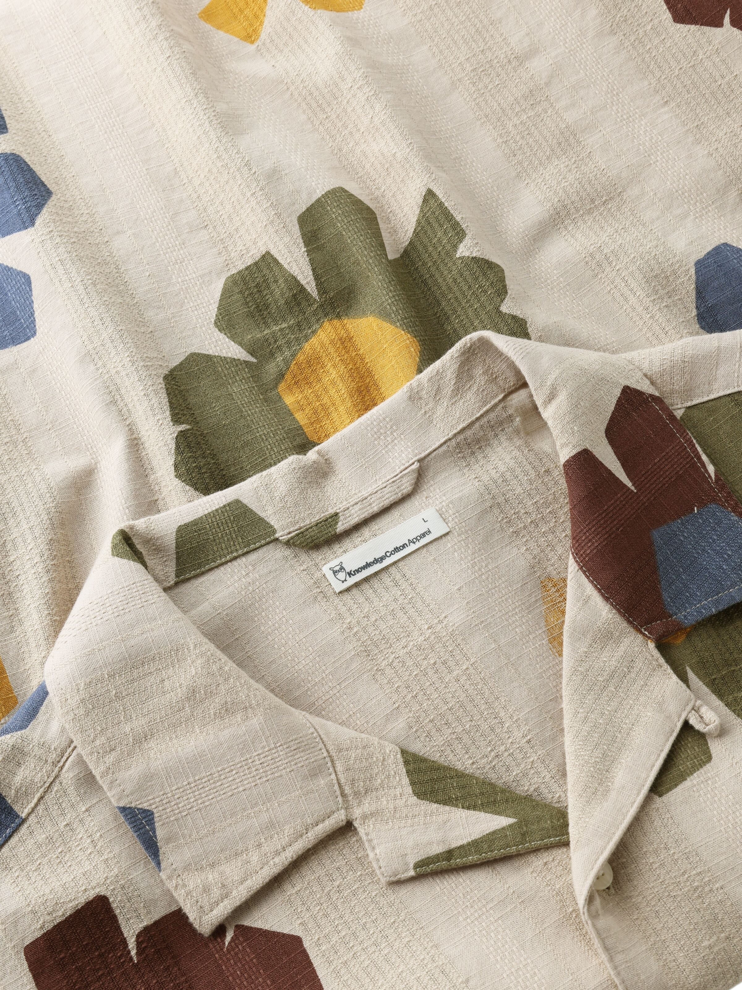 Lockeres Kurzarmhemd mit Print aus Bio-Baumwolle