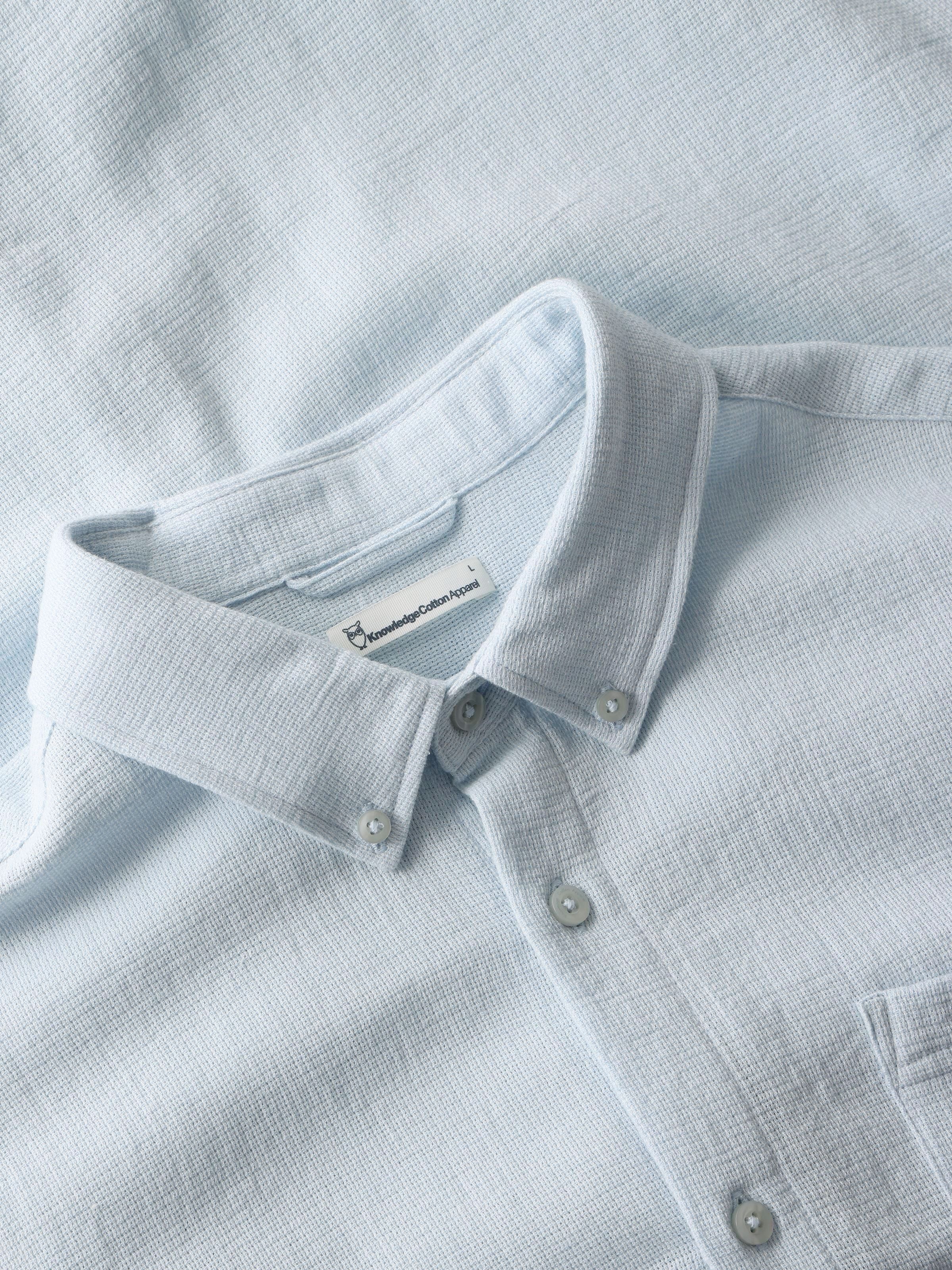 Langarmhemd mit Struktur aus Bio-Baumwolle