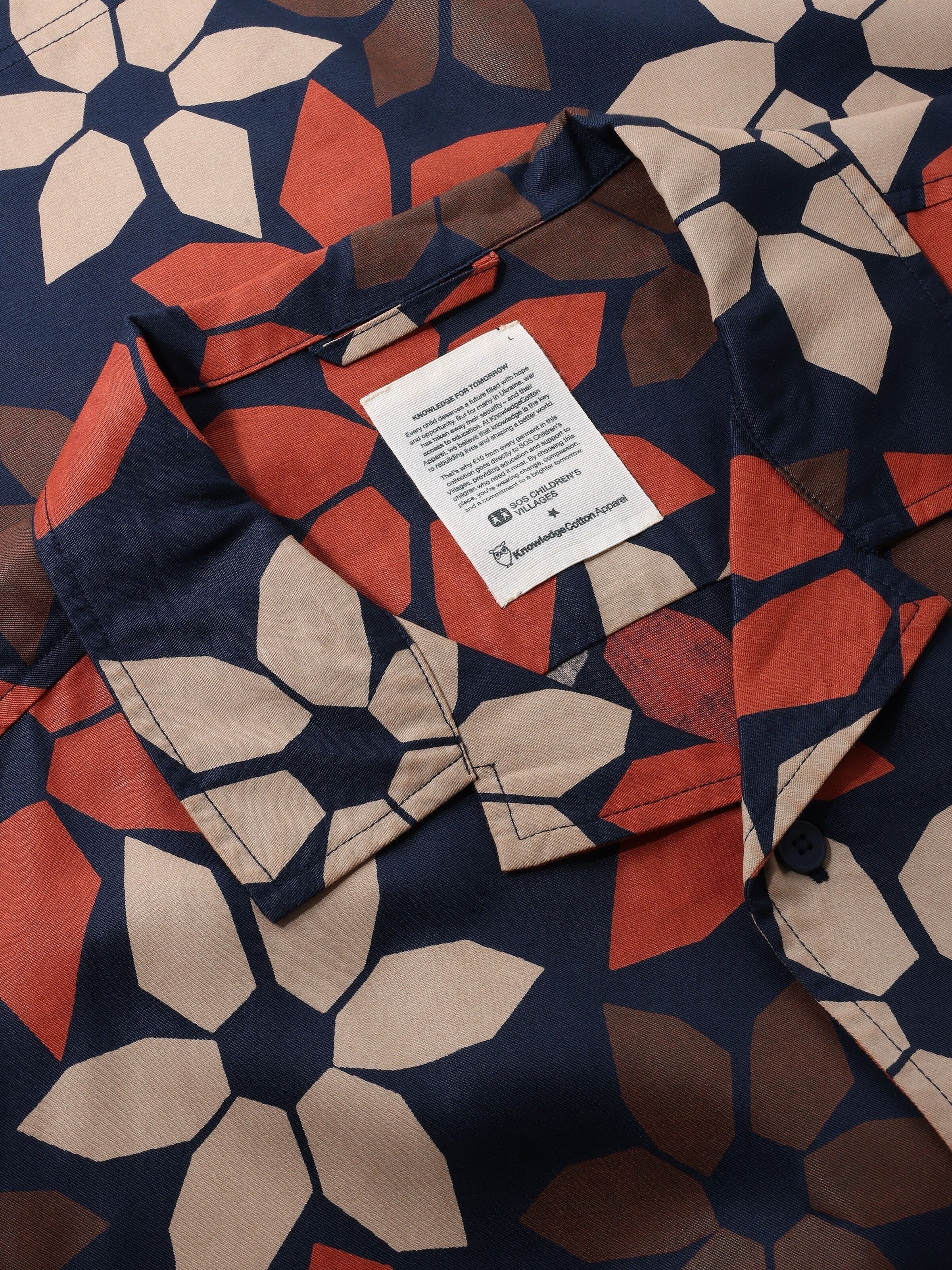 Kurzärmeliges Hemd mit Blumenprint aus Tencel