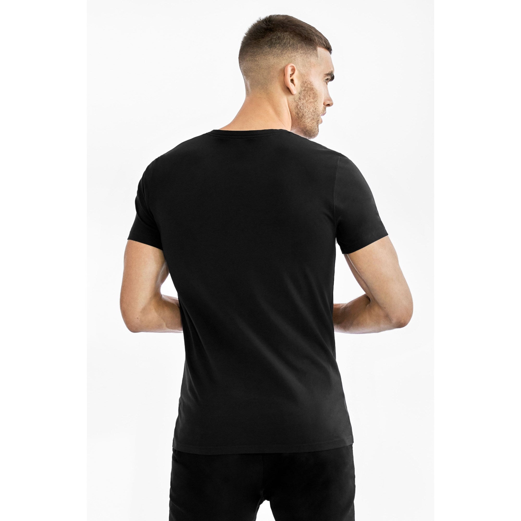 2-Pack T-Shirts V-NECK aus Bio-Baumwolle