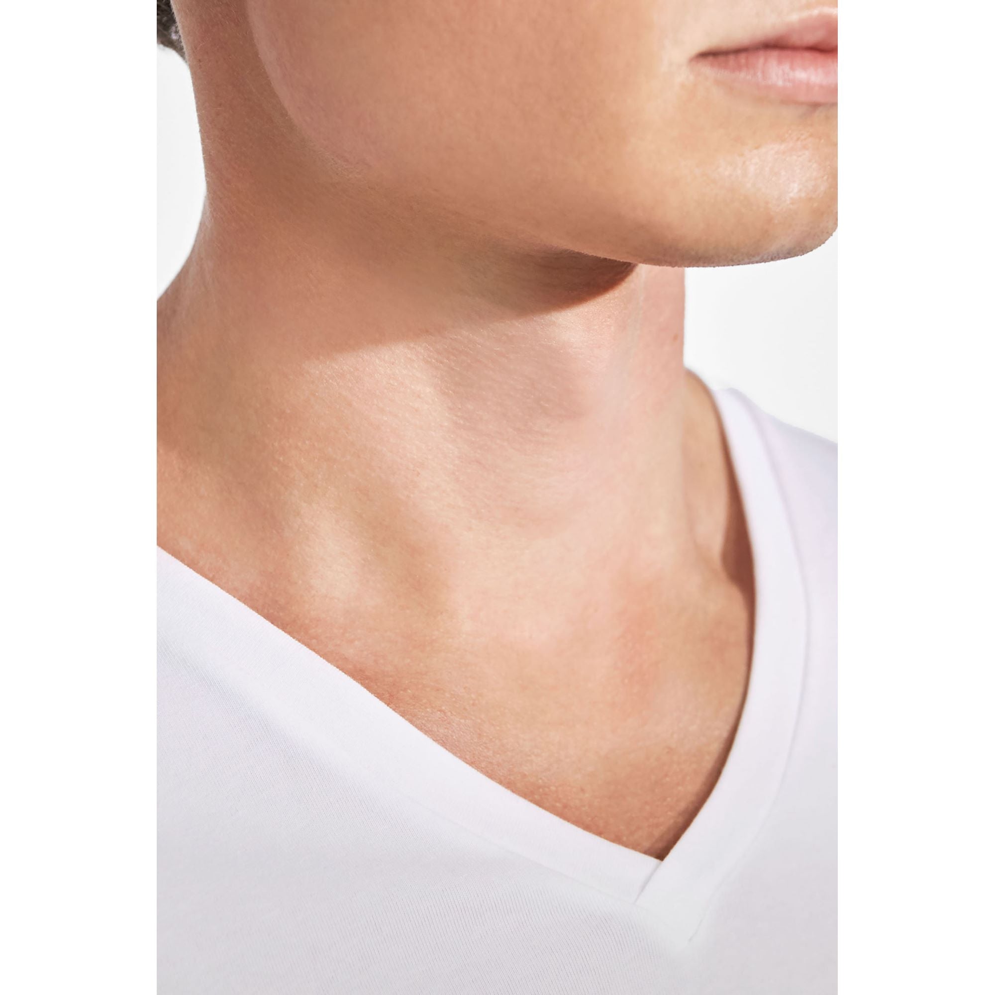 2-Pack T-Shirts V-NECK aus Bio-Baumwolle