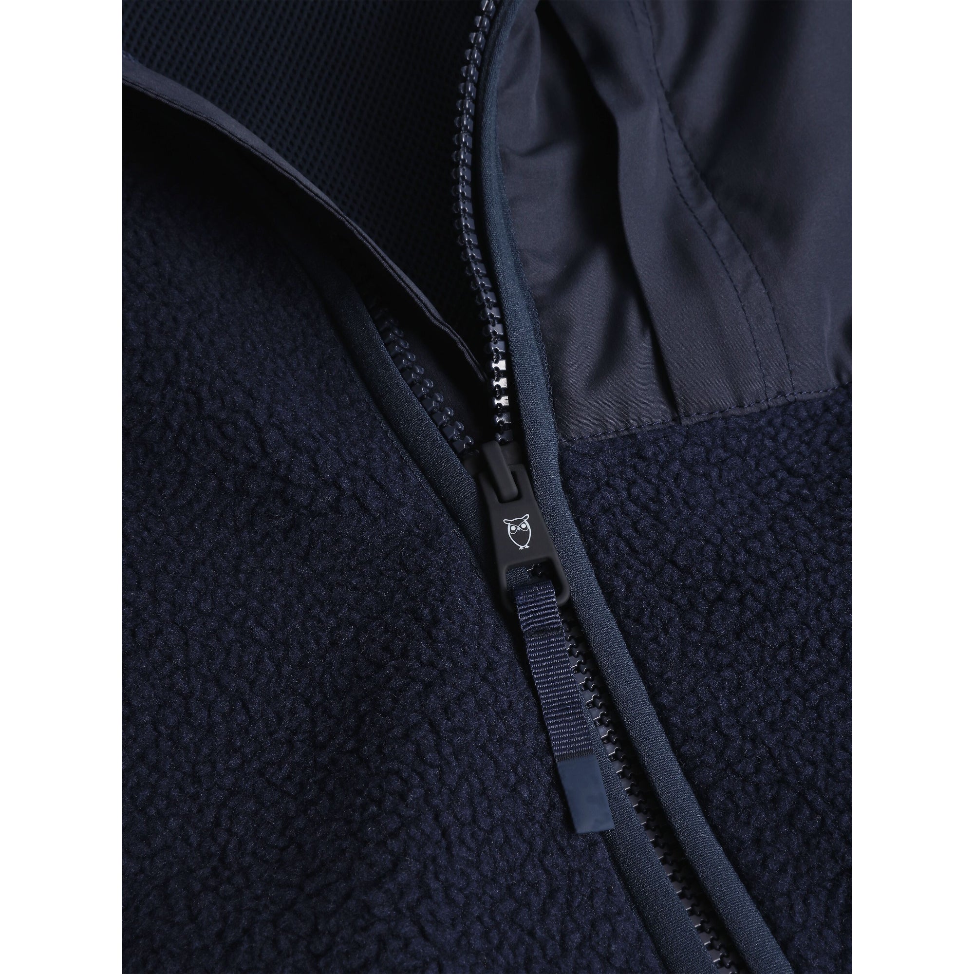 Lockere Fleecejacke mit Reißverschluss - receycelt - GRS/Vegan