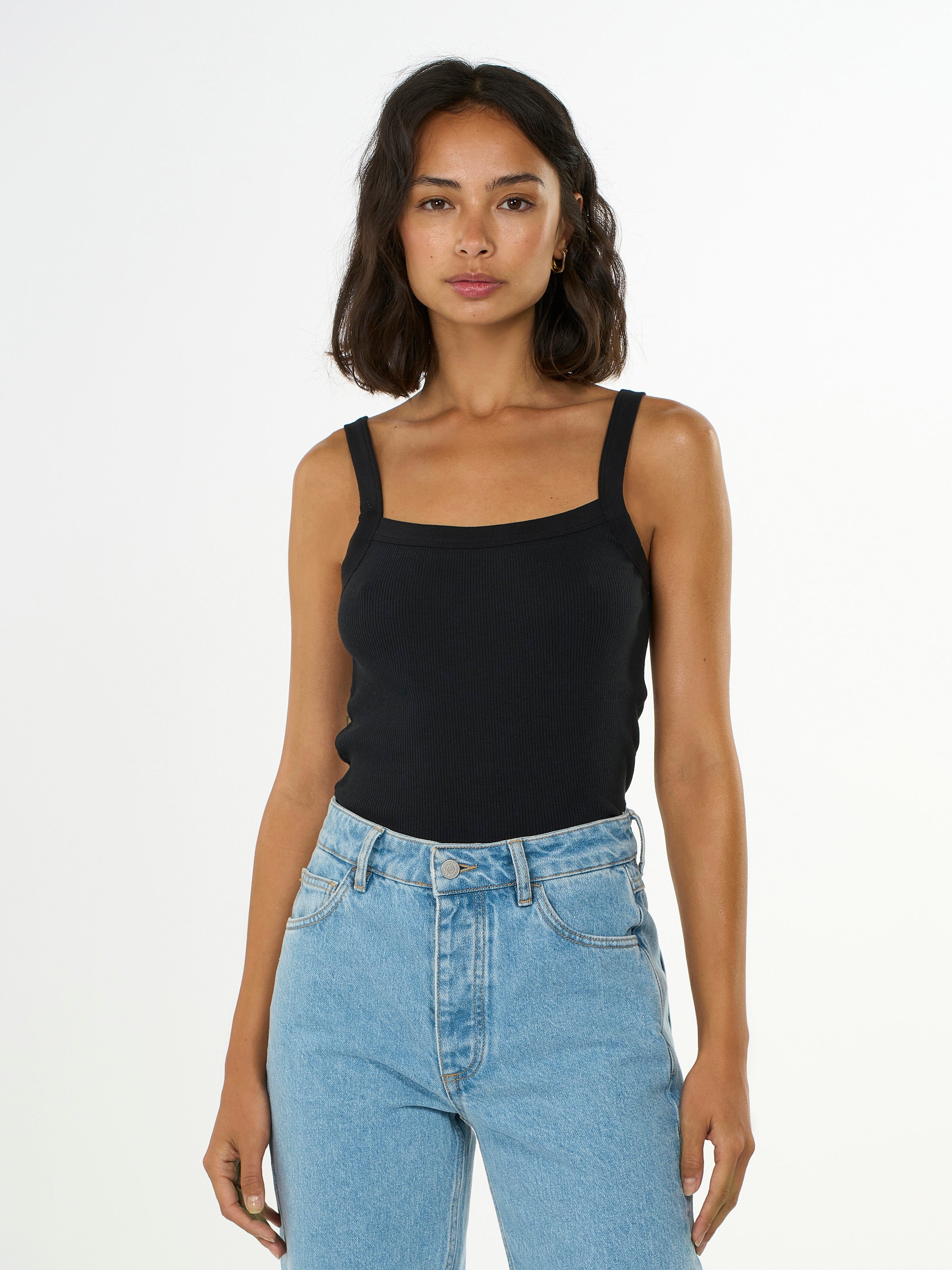 Trägertop RIB STRAB aus Bio-Baumwolle