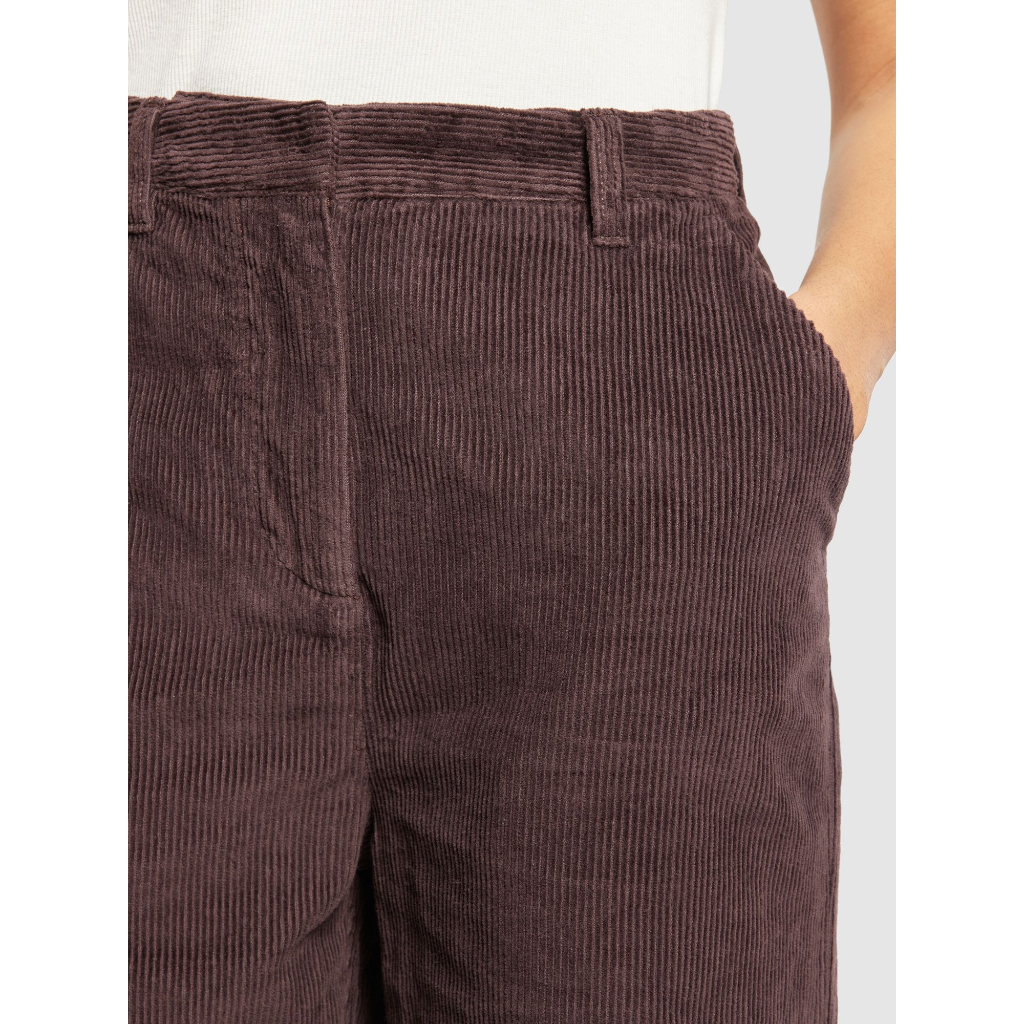 Cordhose POSEY Wide High-Rise aus Bio-Baumwolle