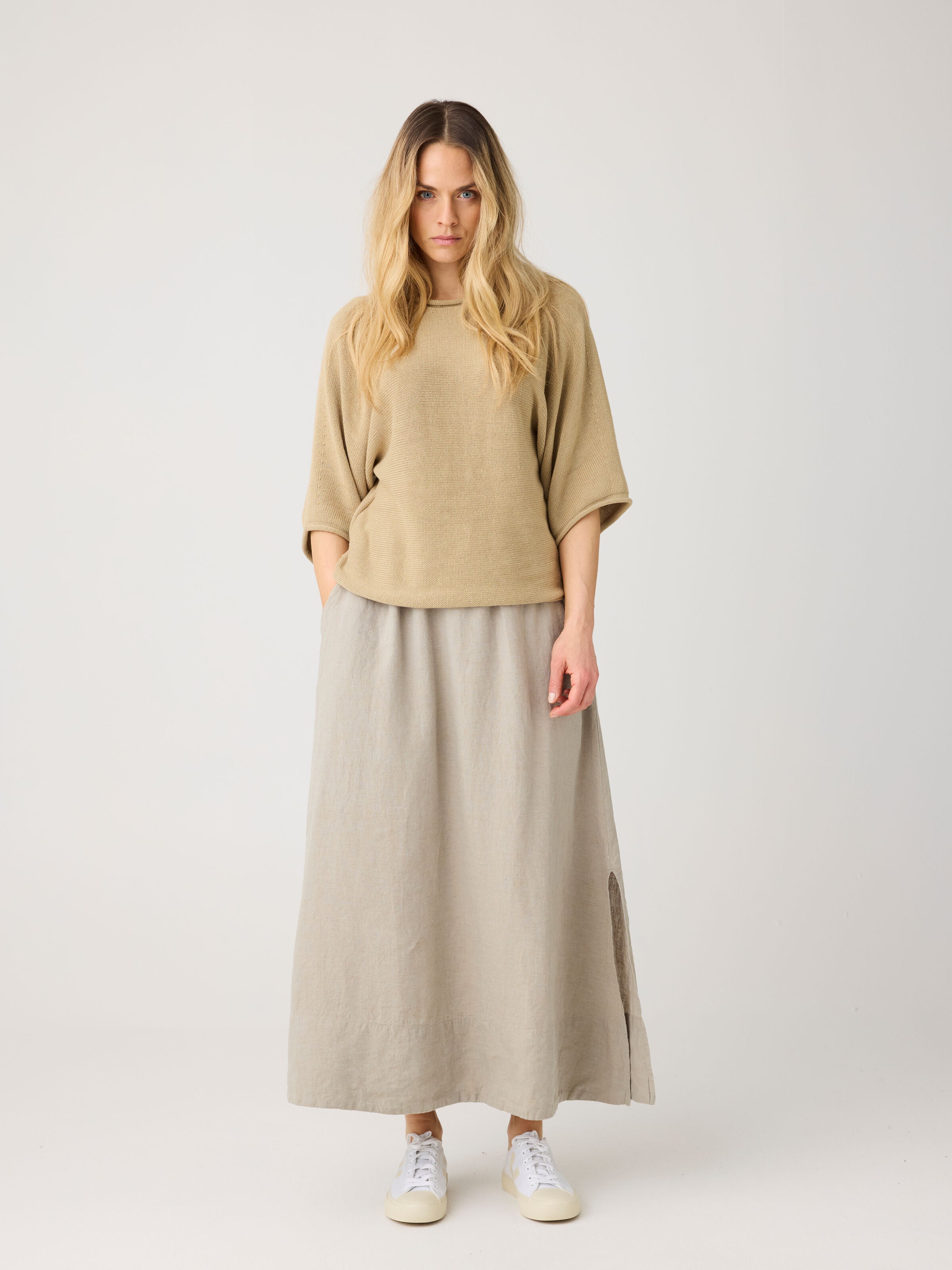 Leichter Pullover mit Fledermausärmeln aus Bio-Baumwolle