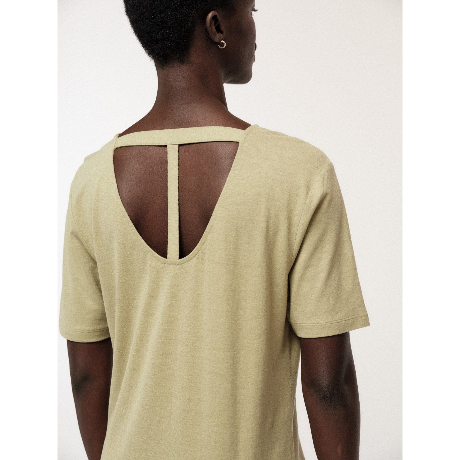Kleid mit Rückenausschnitt aus Hanf und Bio-Baumwolle