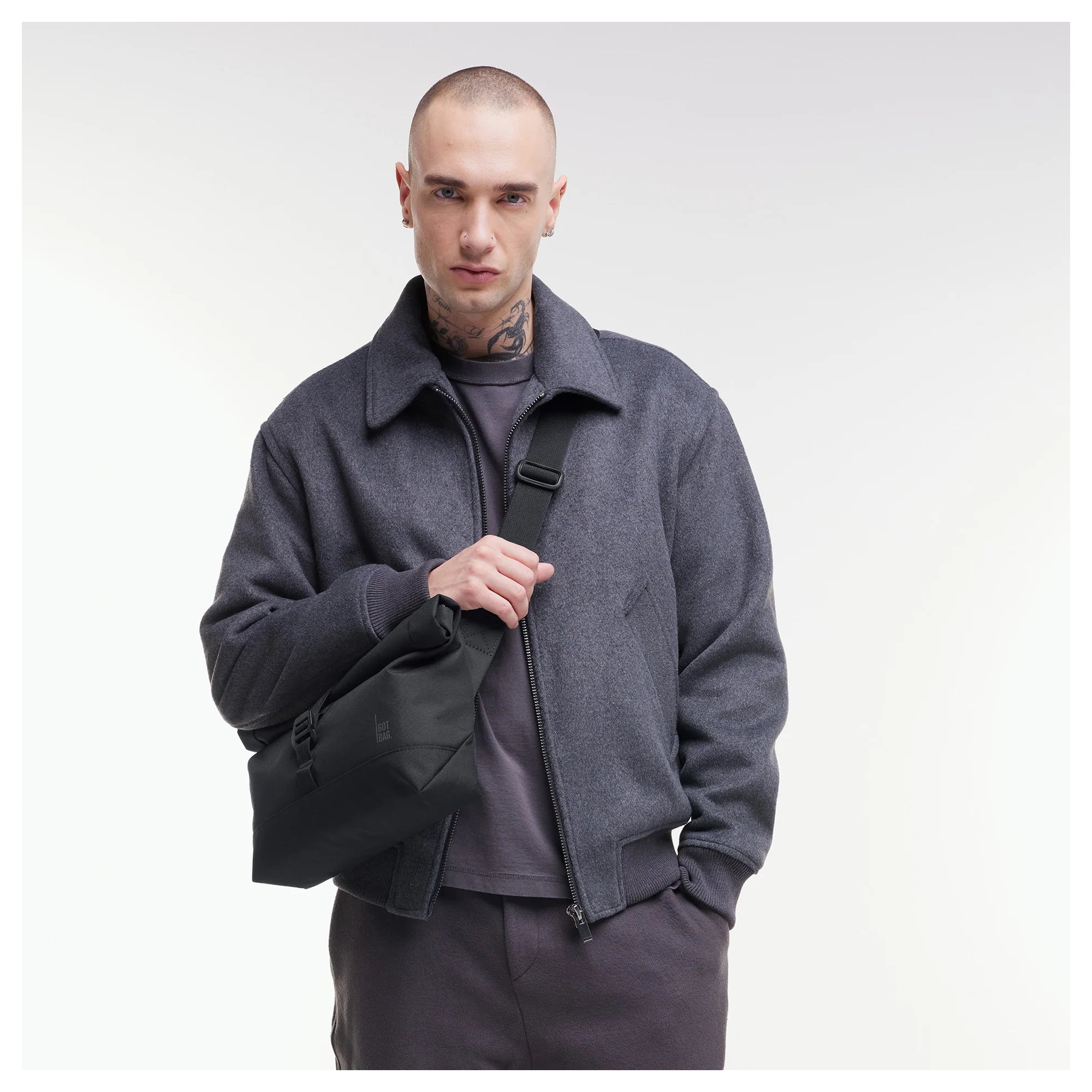 Messenger Bag und Duffle Bag aus RE:PET