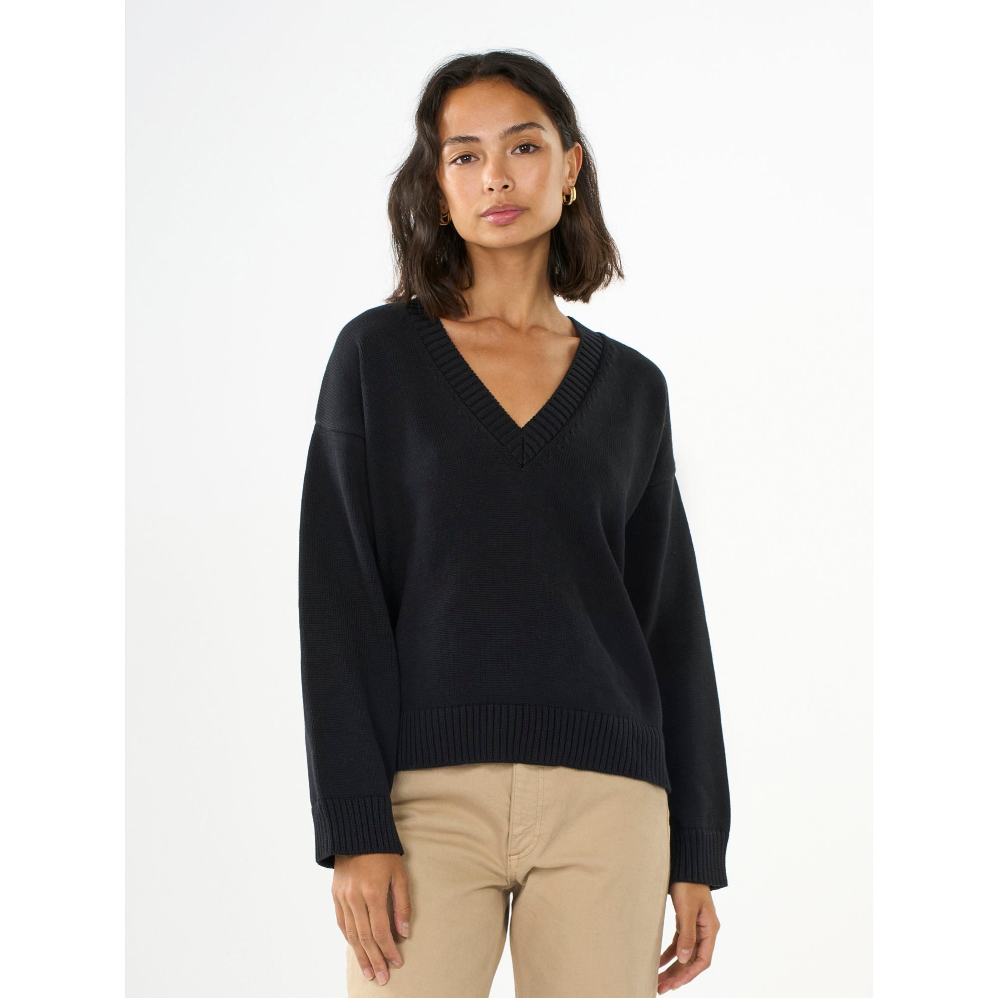 Strickpullover mit V-Ausschnitt aus Bio-Baumwolle