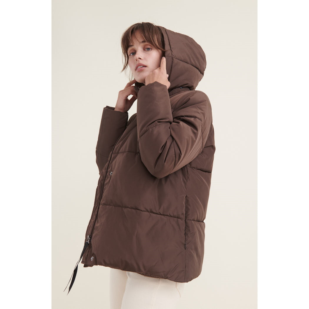 Kurze Pufferjacke DAGMAR aus recyceltem Polyester