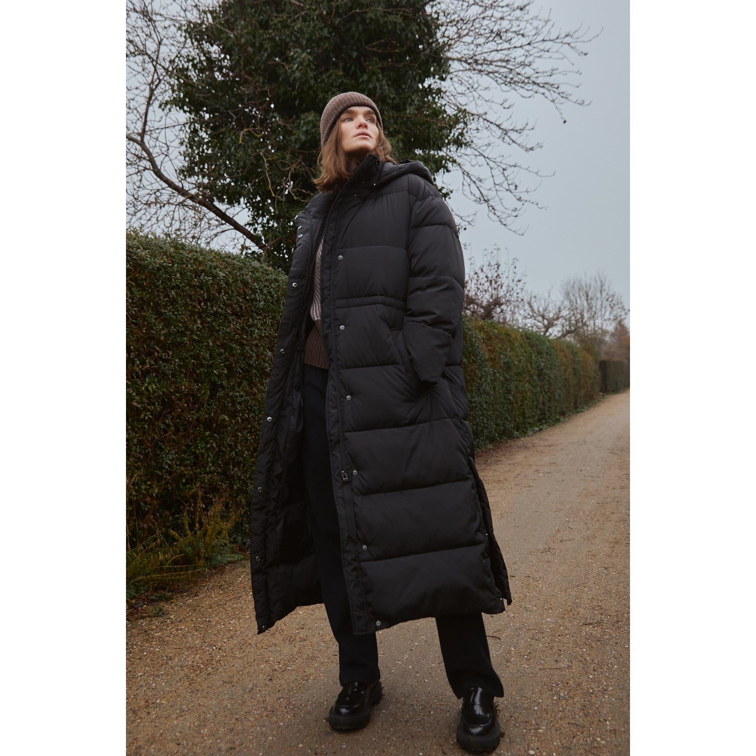 Extra langer Wintermantel DAGMAR aus recyceltem Polyester