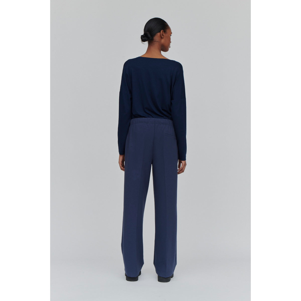Langarmshirt V-Neck JOLINE aus Tencel™
