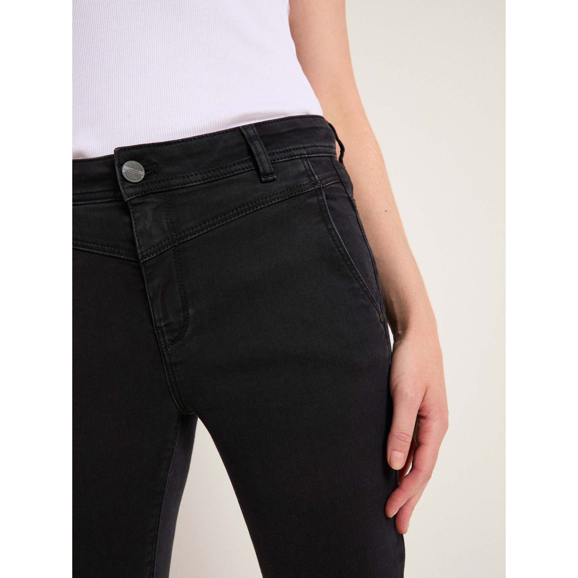 High-Waist Jeans aus Bio-Baumwolle