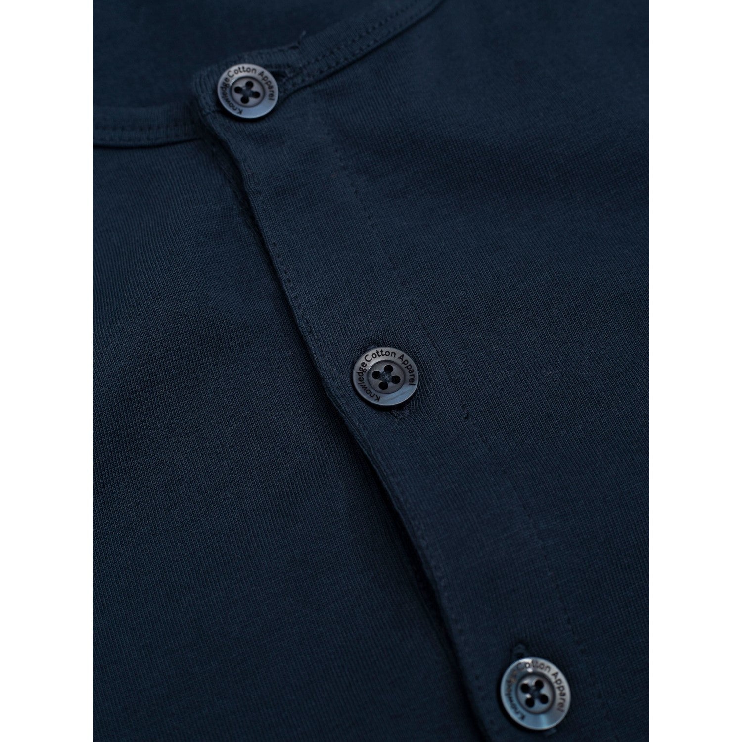 Langarm Henley BO aus Bio-Baumwolle