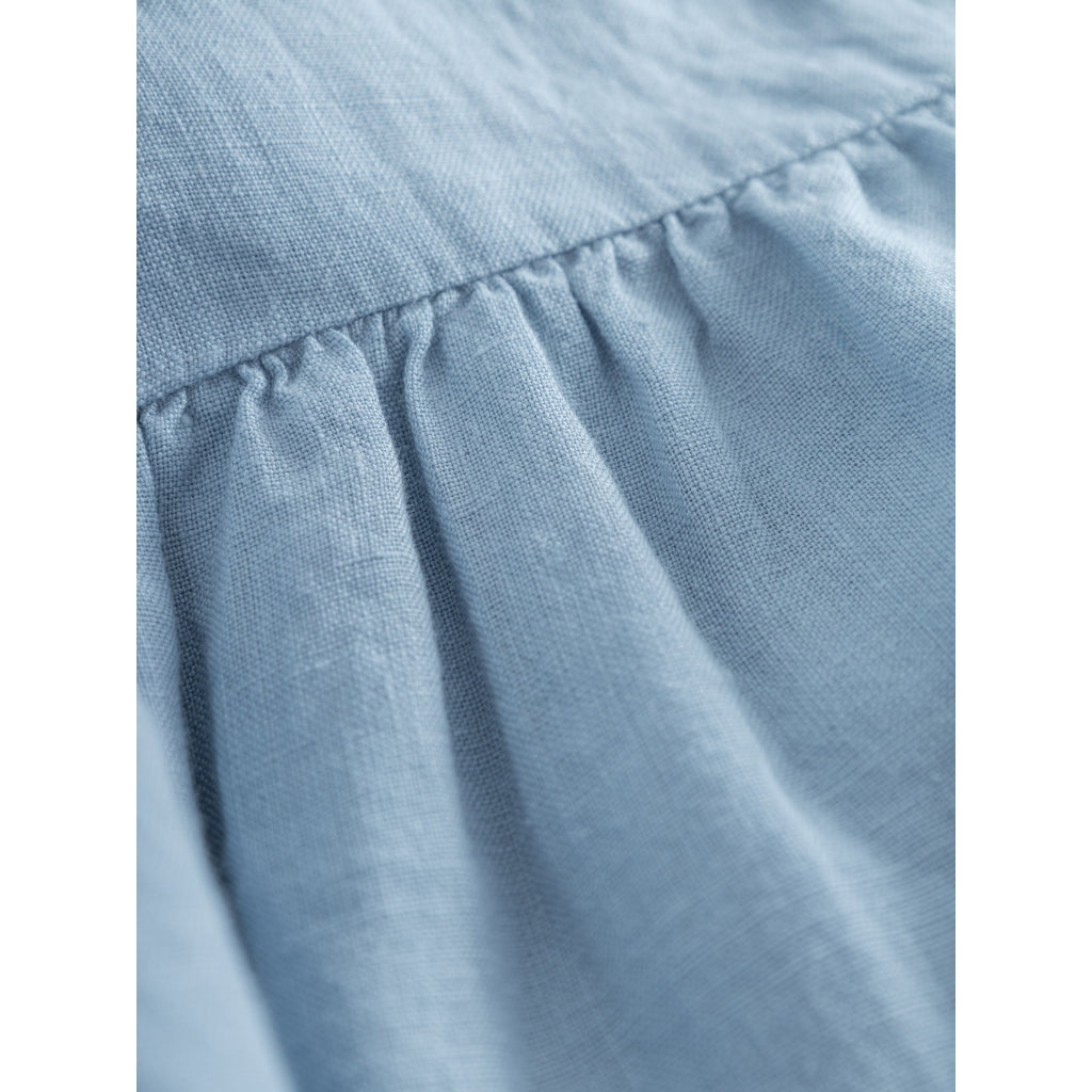 Kleid mit Bindegurt aus Bio-Leinen