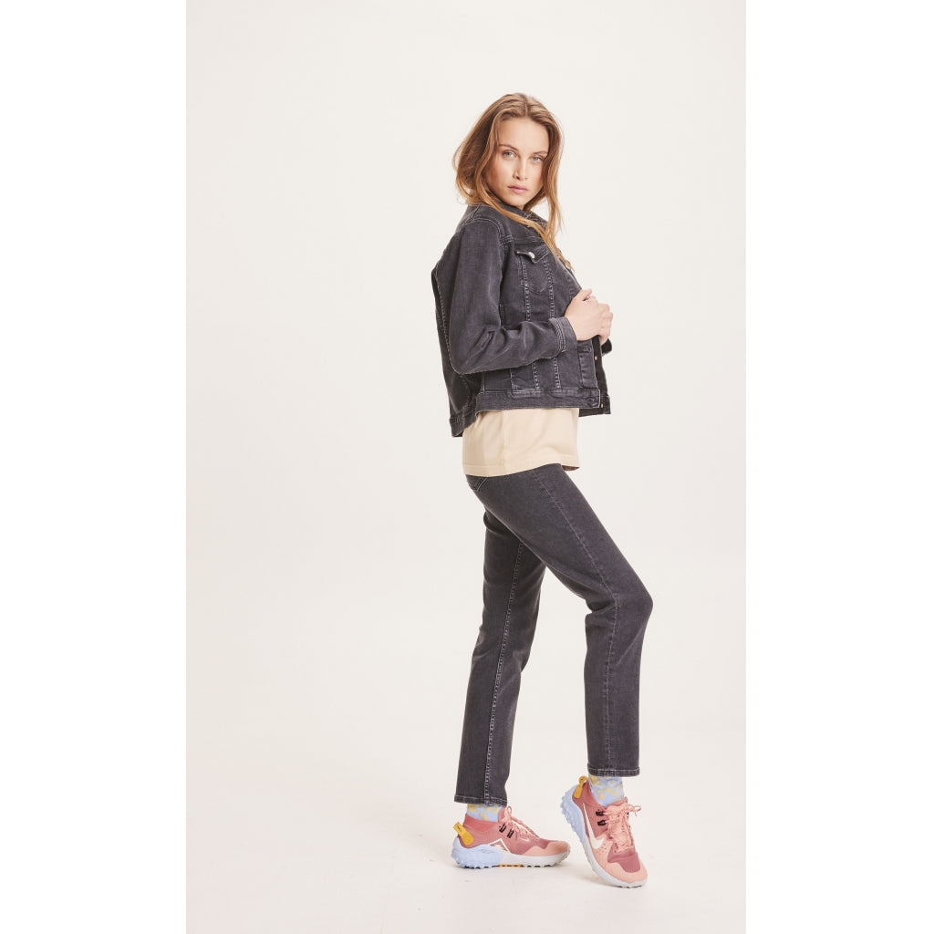 Jeansjacke HANA Denim Black aus Bio-Baumwolle