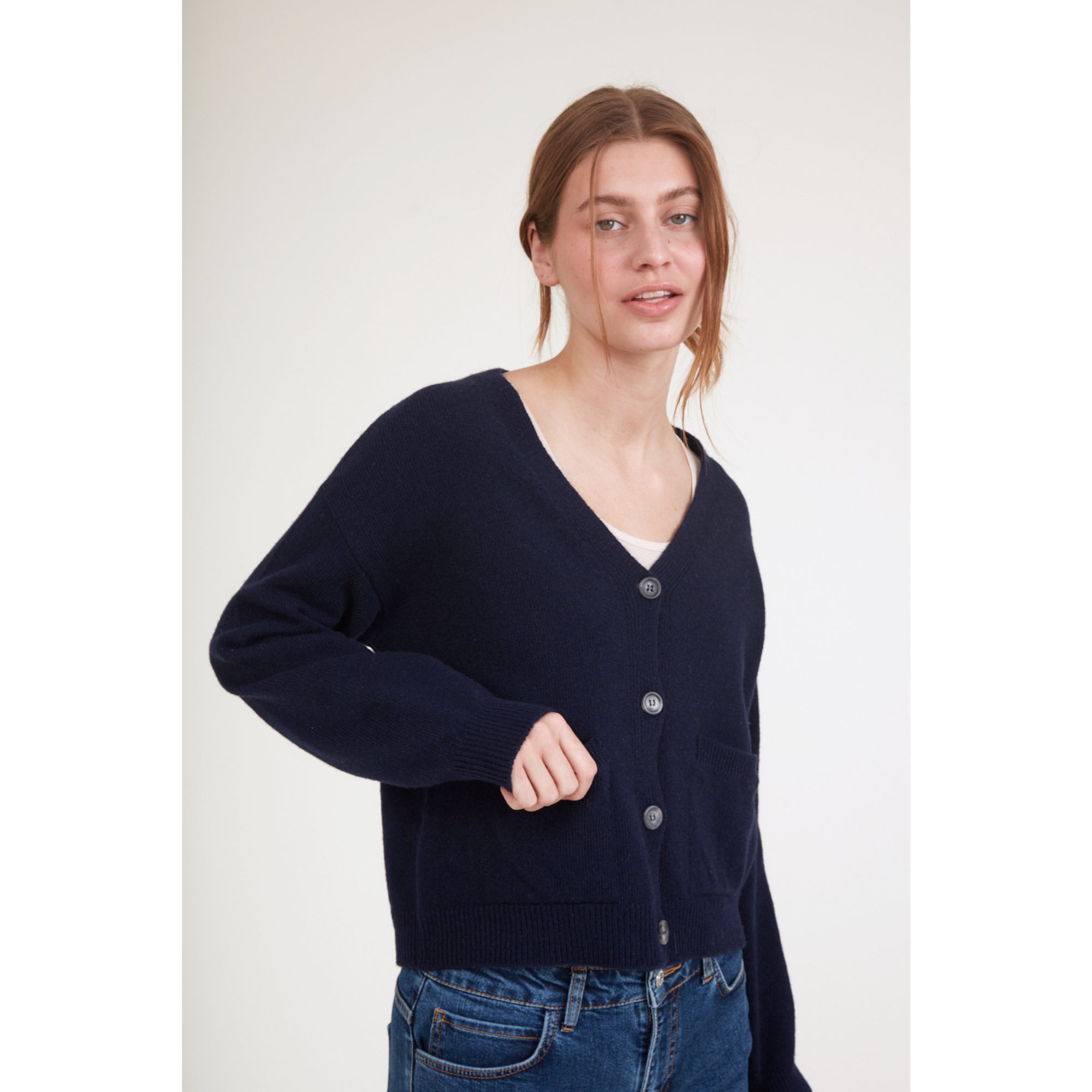 Pocket-Cardigan LISE aus recycelter Wolle