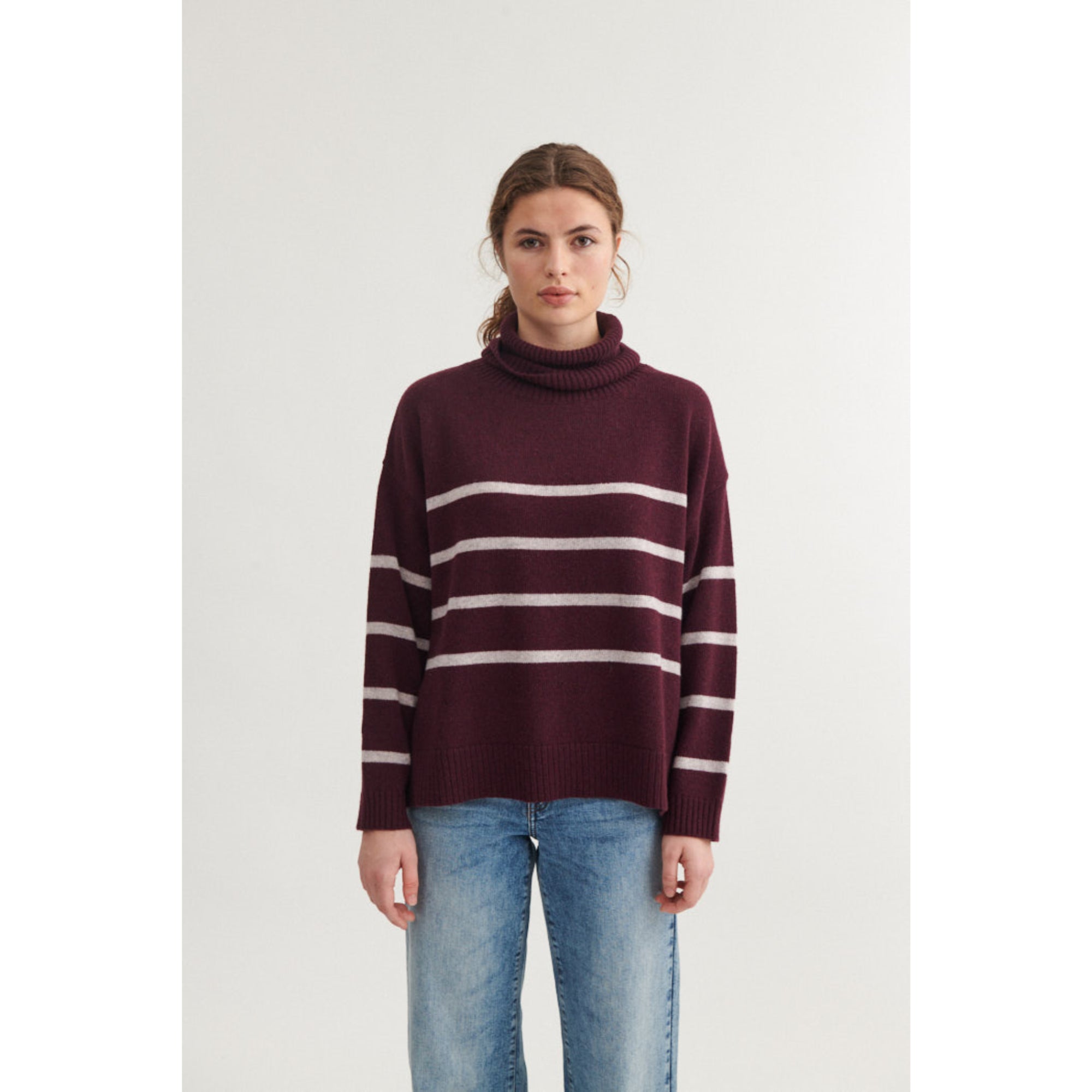 Gestreifter Pullover LISE mit Rundhals aus recycelter Wolle