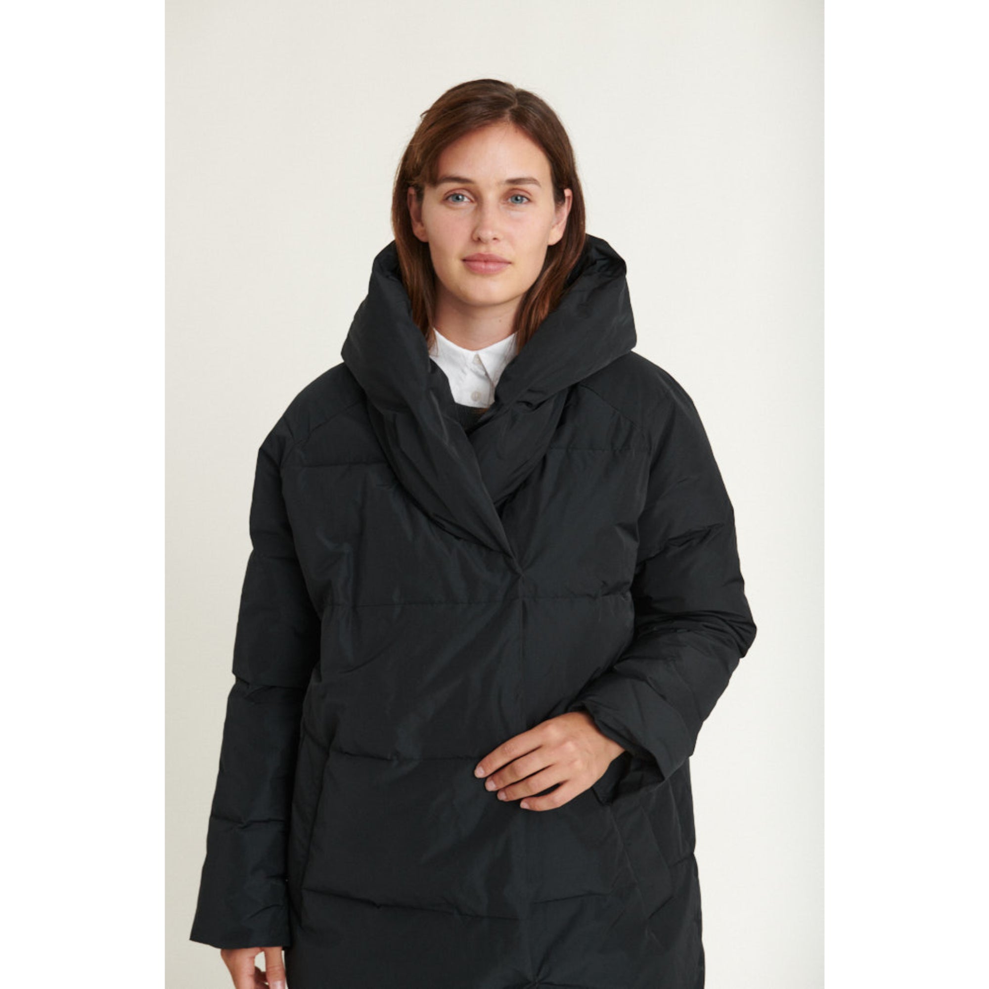 Wintermantel Tenna Shawl Collar Parka aus recyceltem Polyester
