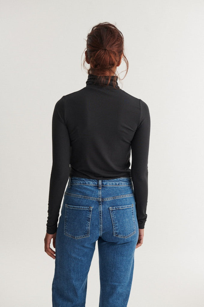 Rollkragenshirt JOLINE aus Tencel™