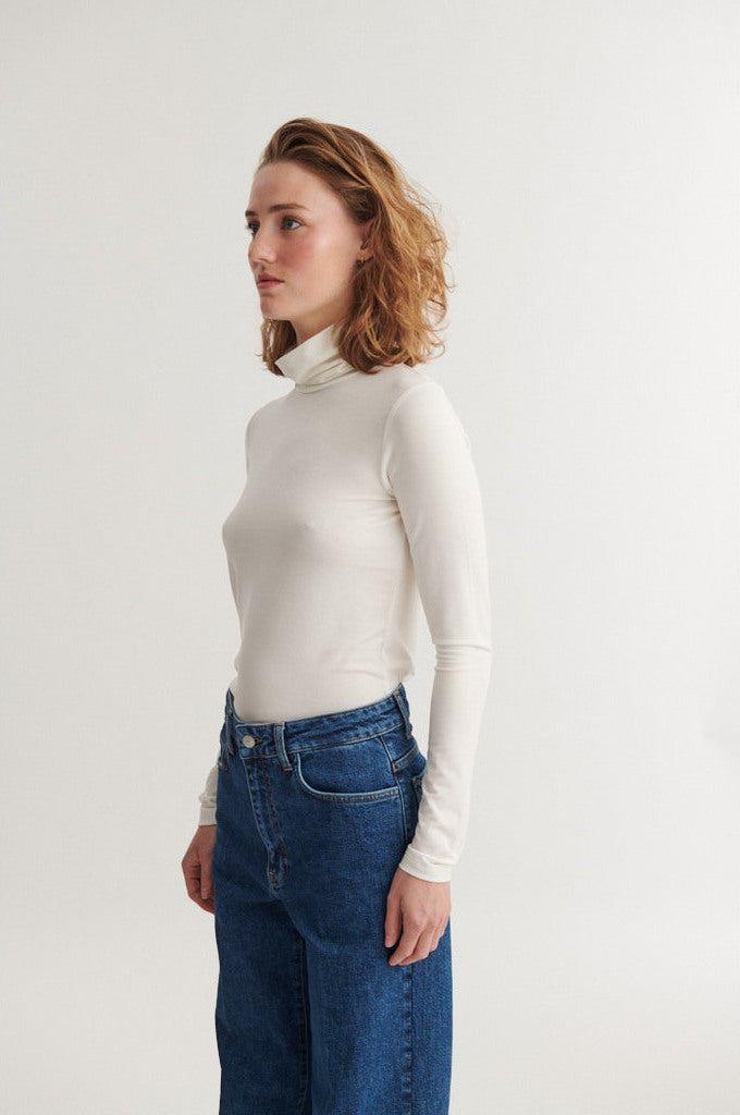 Rollkragenshirt JOLINE aus Tencel™