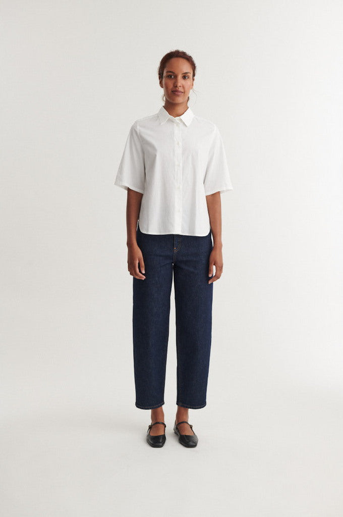 Kurzarm Bluse SILJE mit Knöpfen aus Bio-Baumwolle