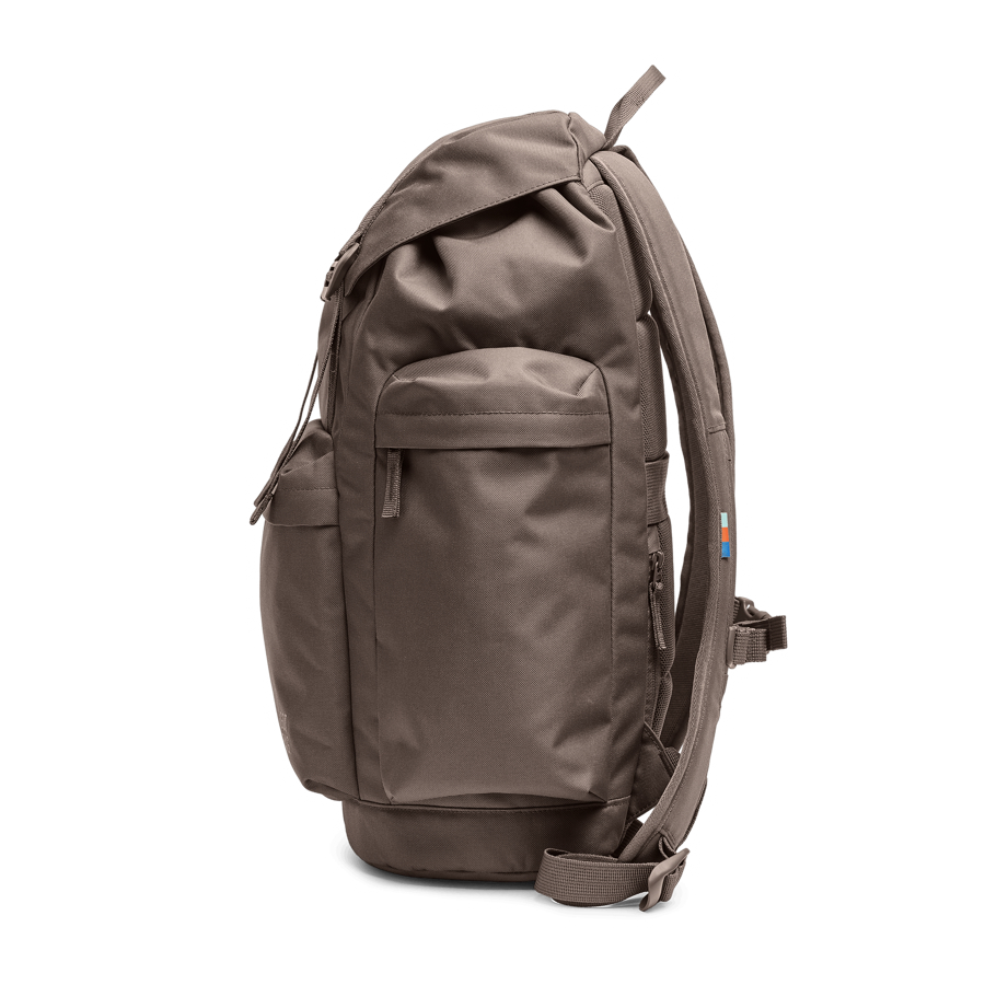 Flap Pack LARGE Rucksack mit Laptopfach aus RE:PET