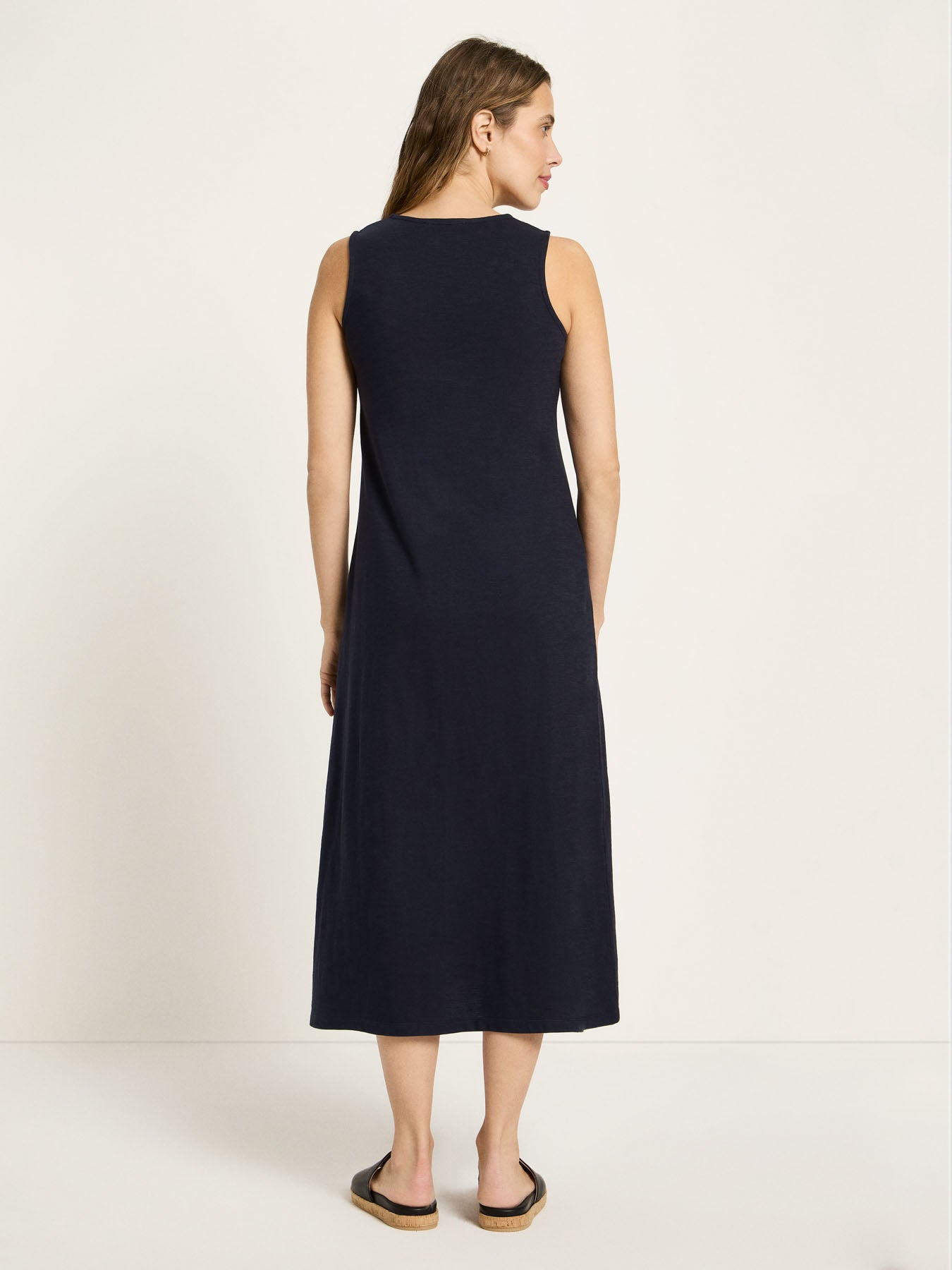 Ärmelloses Maxikleid aus Bio-Baumwolle