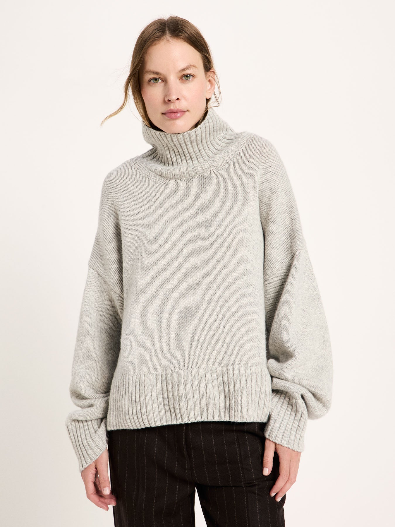 Oversize Pullover aus Bio-Schurwolle und Bio-Baumwolle (GOTS)