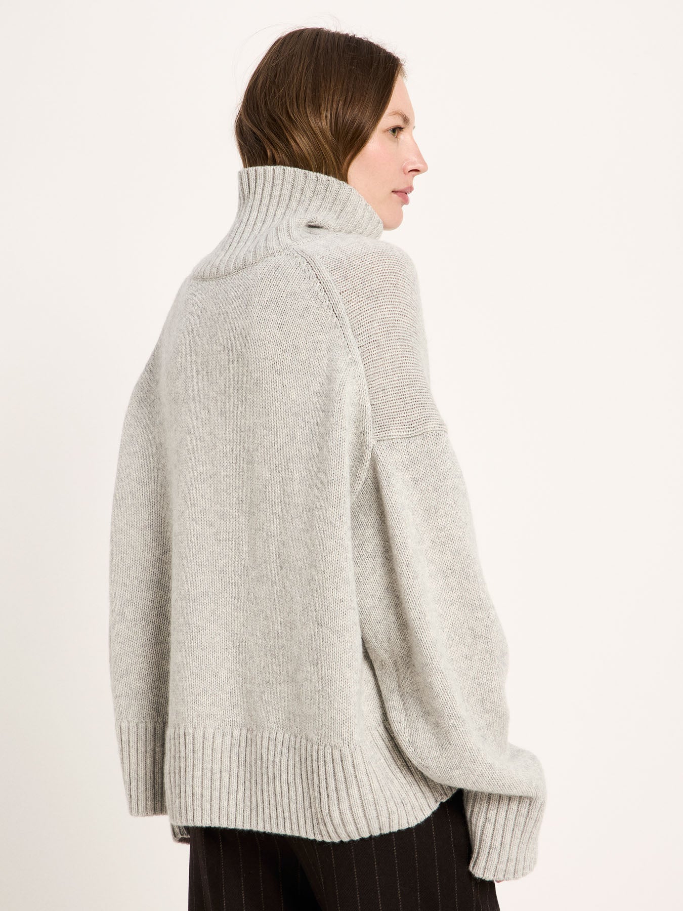 Oversize Pullover aus Bio-Schurwolle und Bio-Baumwolle (GOTS)