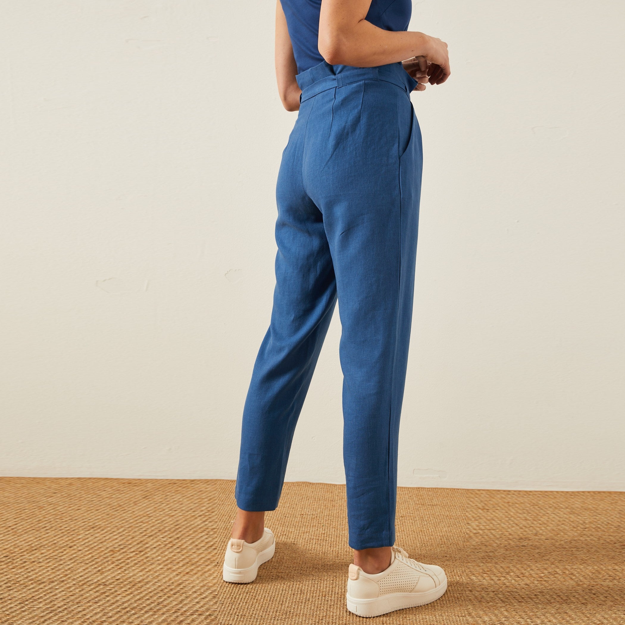 Paperbag Hose aus Tencel und Leinen