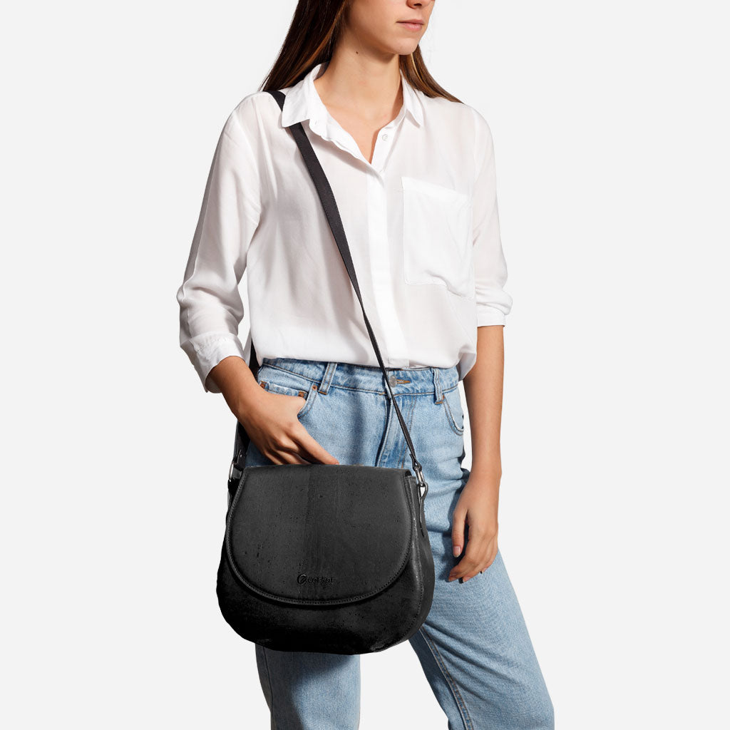 Saddle Bag Umhängetasche aus Kork