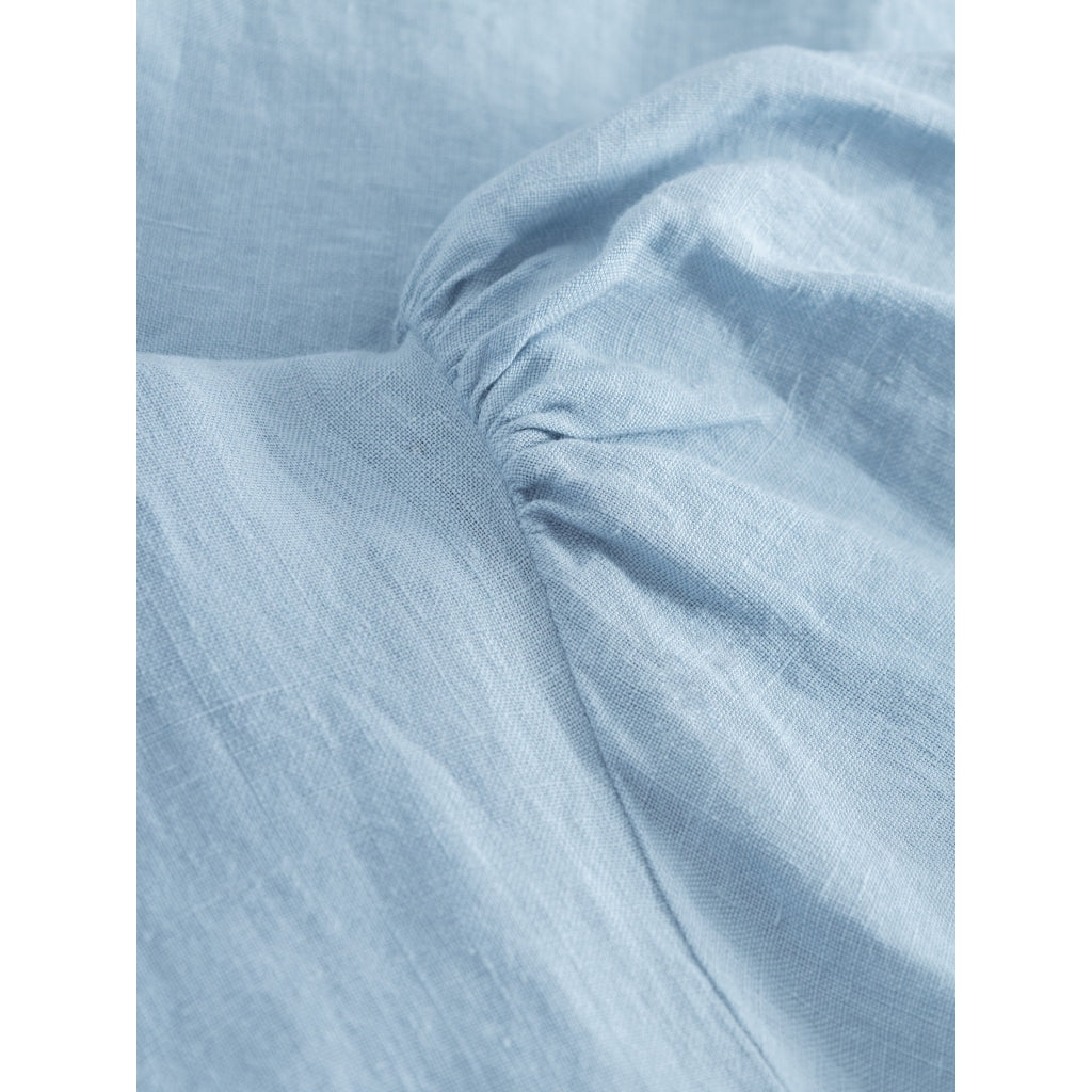Kleid mit Bindegurt aus Bio-Leinen