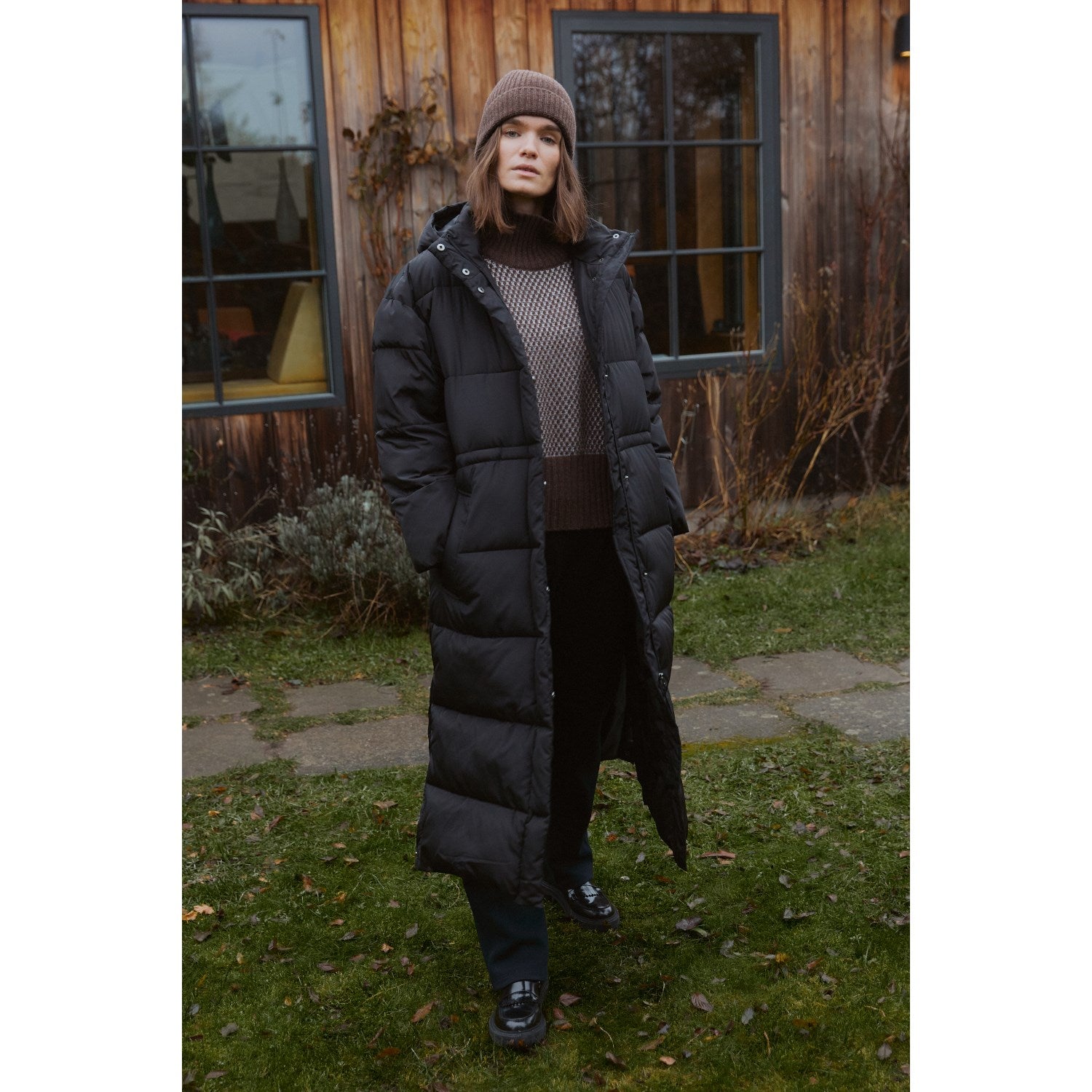 Extra langer Wintermantel DAGMAR aus recyceltem Polyester