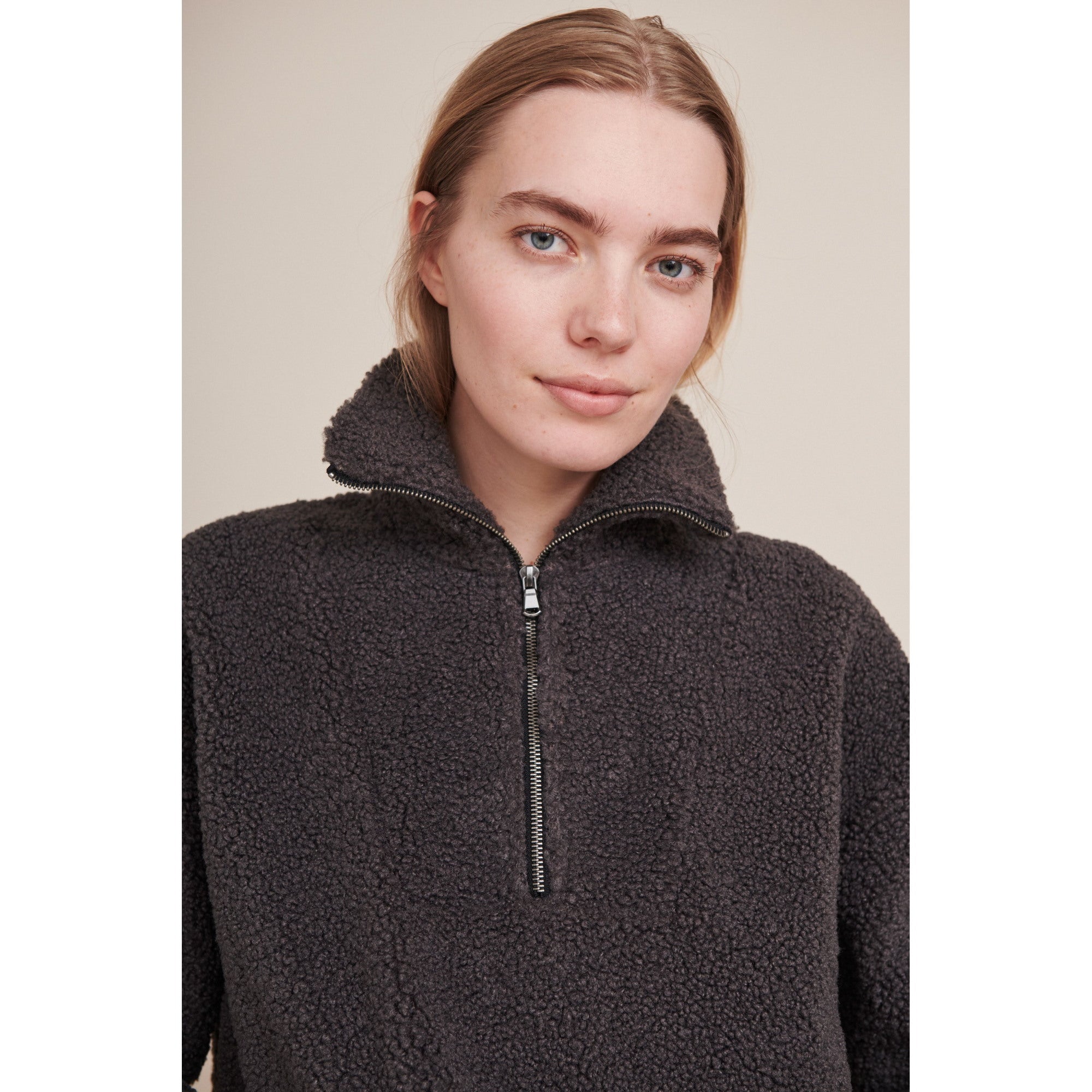 Troyer RIGITA aus recyceltem Polyester
