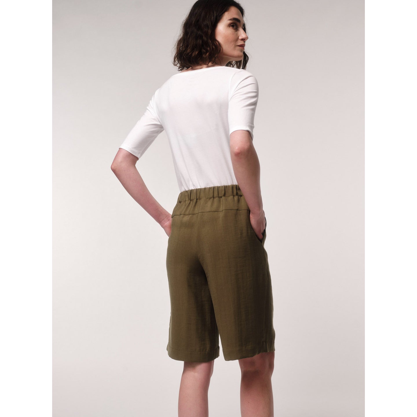 Bermuda aus TENCEL™ und recyceltem Polyester