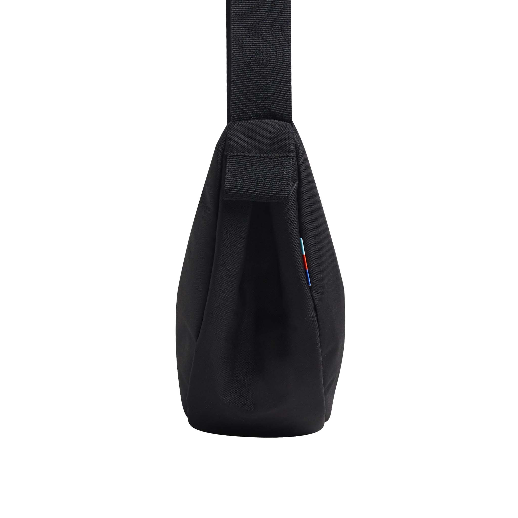 Tasche MOON BAG SMALL mit Ocean Impact Plastic