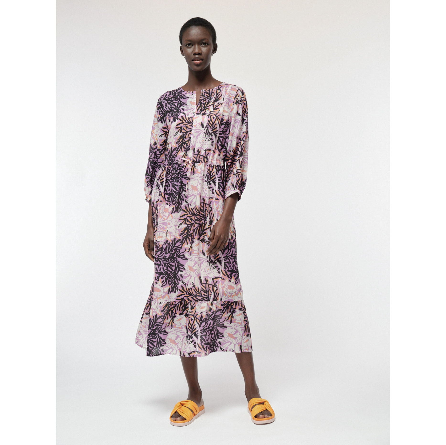 Midikleid Print VINTAGE FLOWER aus TENCEL™