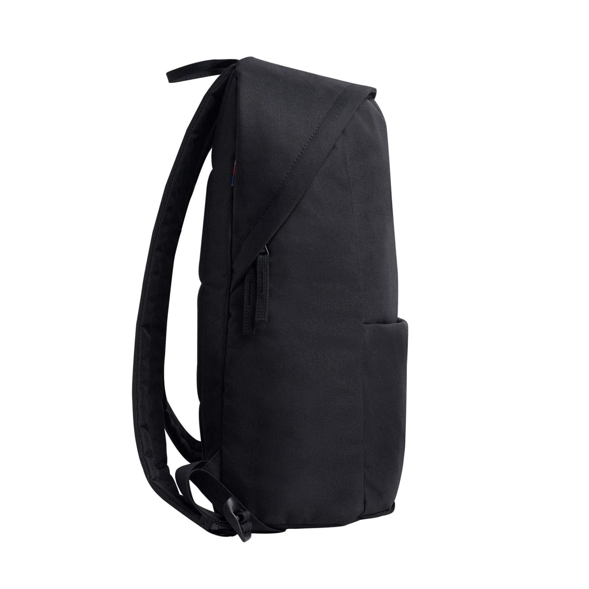 Rucksack EASY PACK ZIP mit Ocean Impact Plastic