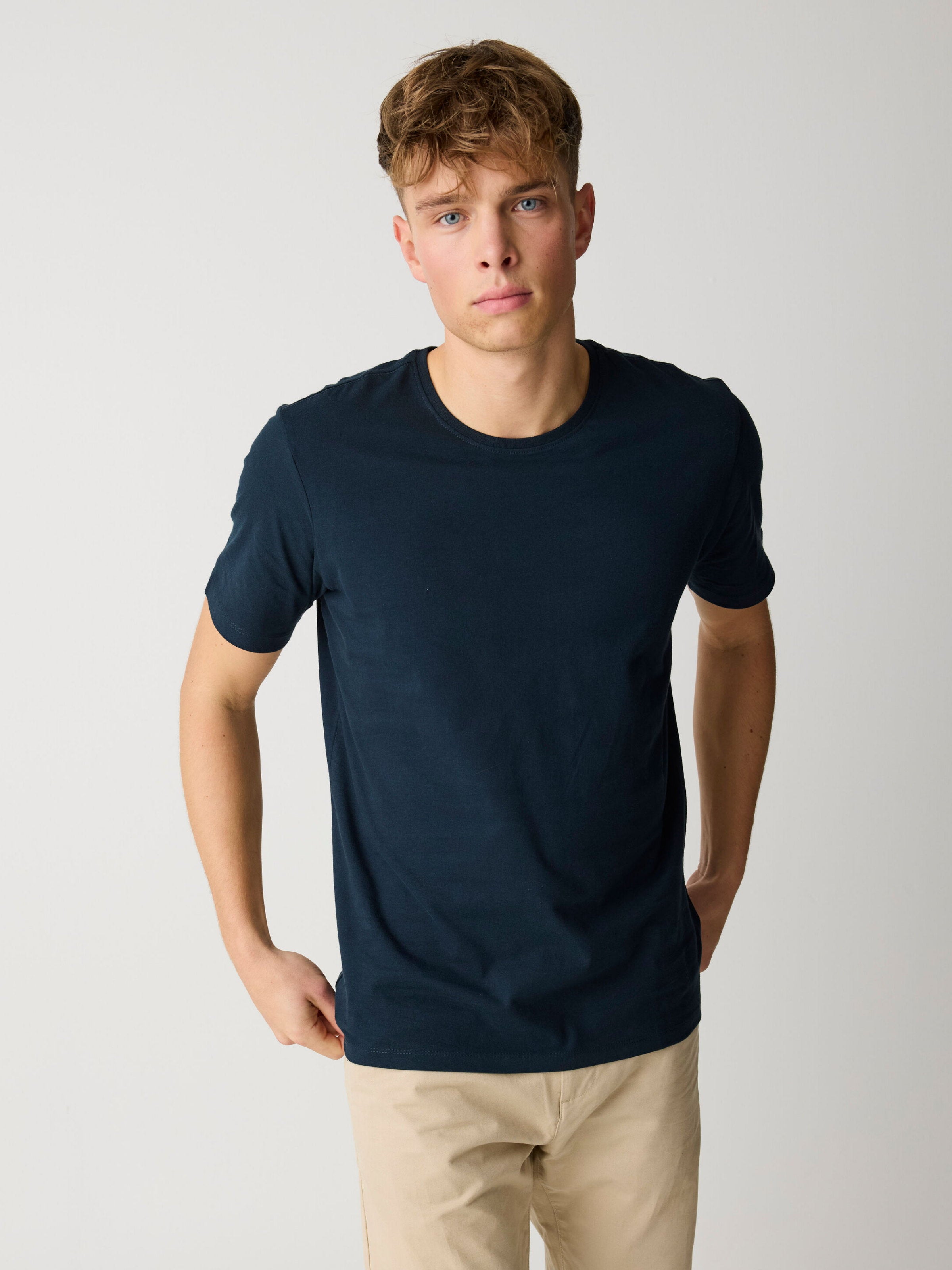 Basic T-Shirt aus Bio-Baumwolle