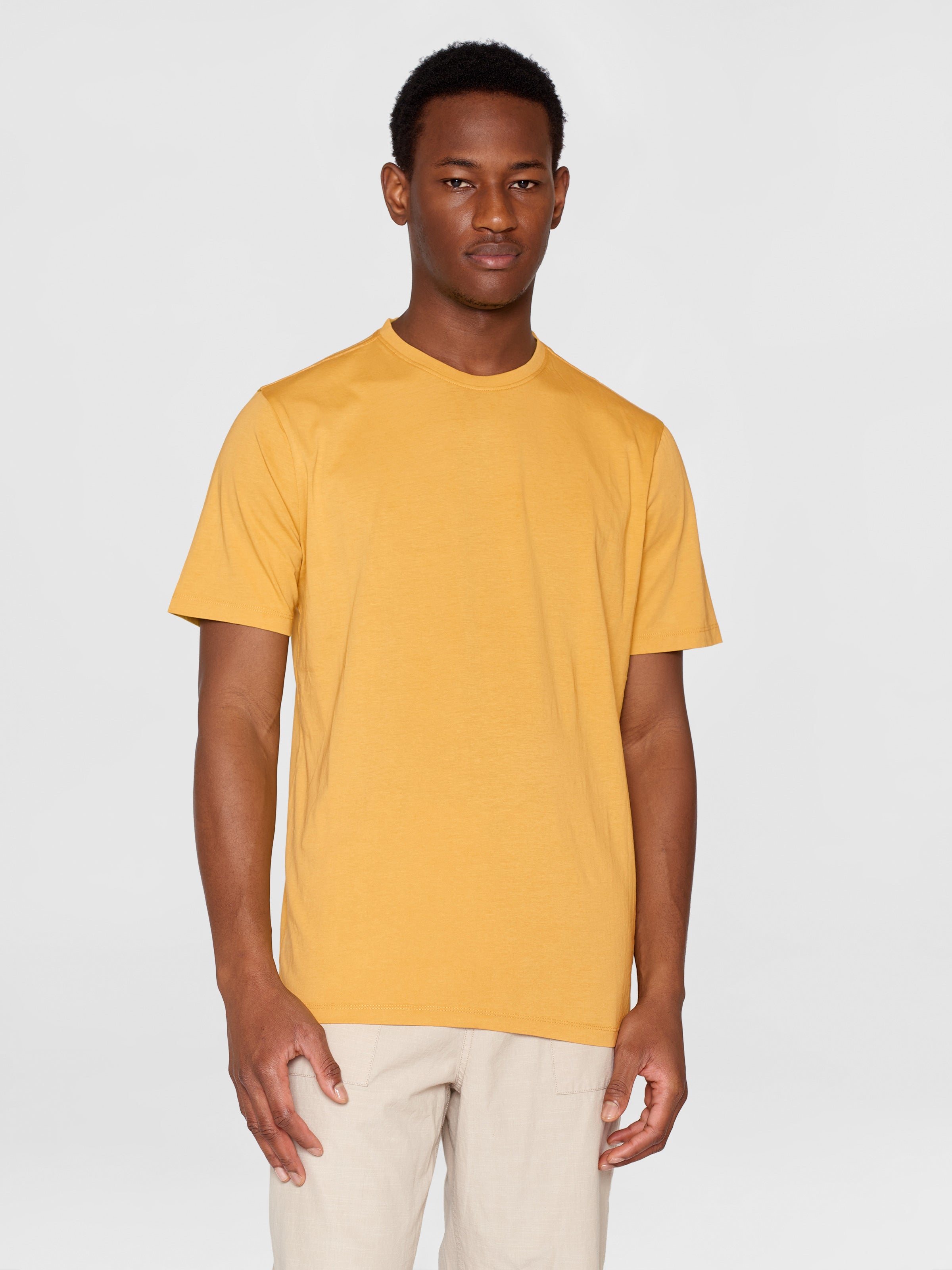 Basic T-Shirt aus Bio-Baumwolle